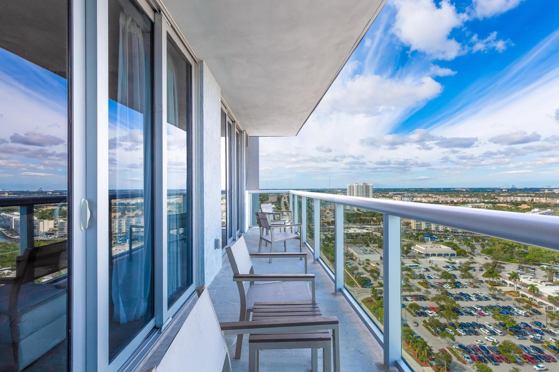 Private Ocean Luxury Condos at Beachwalk Resort photo 37