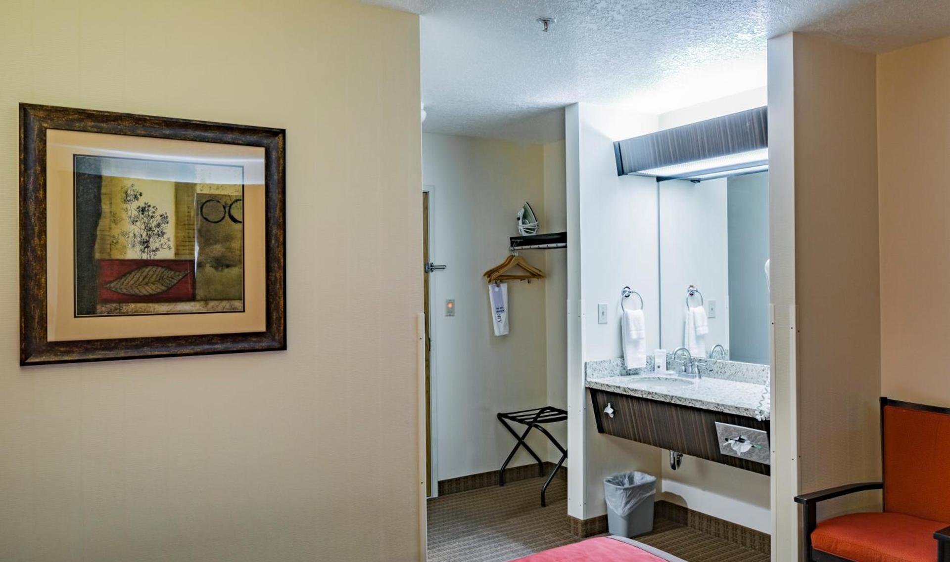Garner Hotel Boise Airport by IHG photo 15
