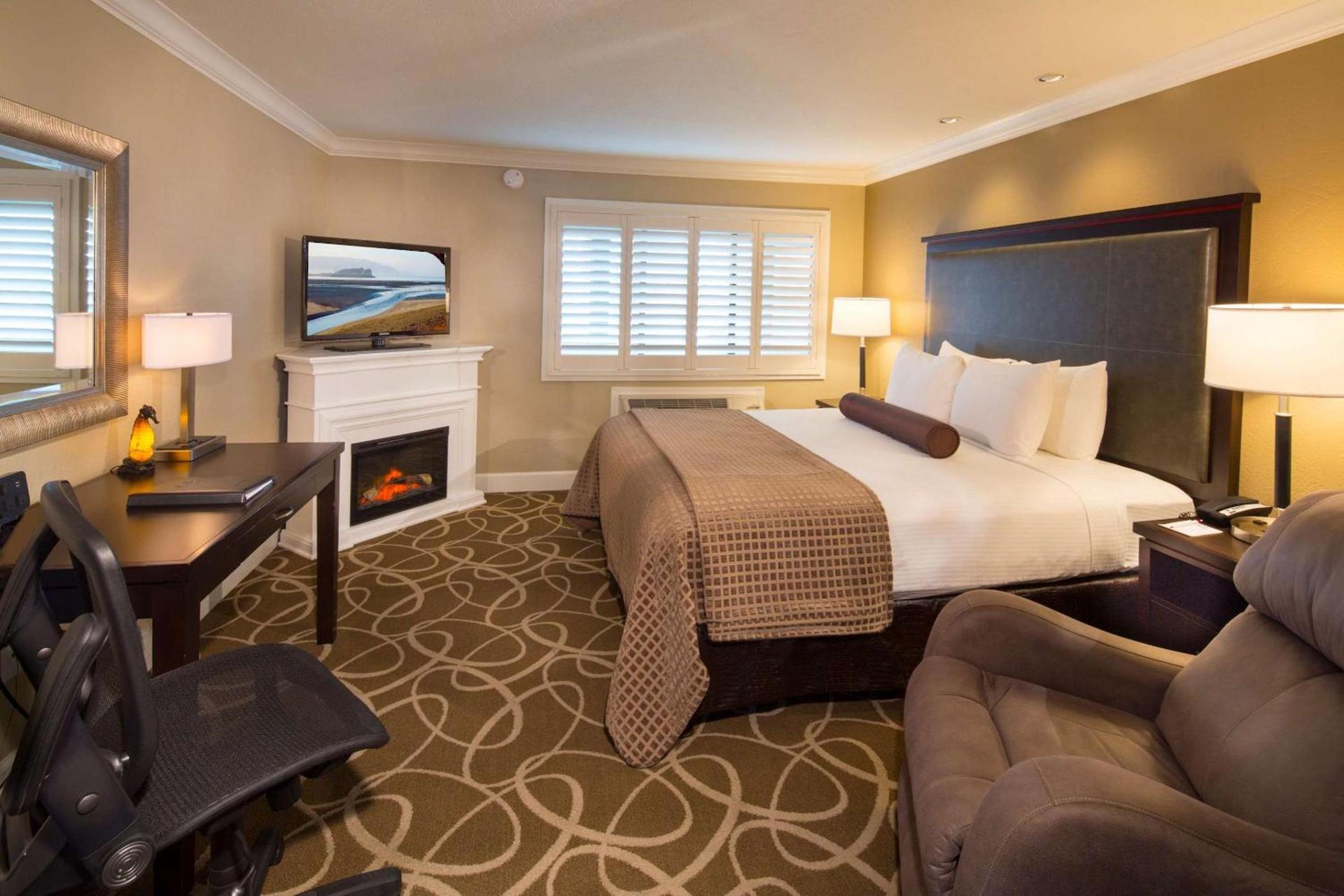 Best Western Plus Humboldt Bay Inn photo 20