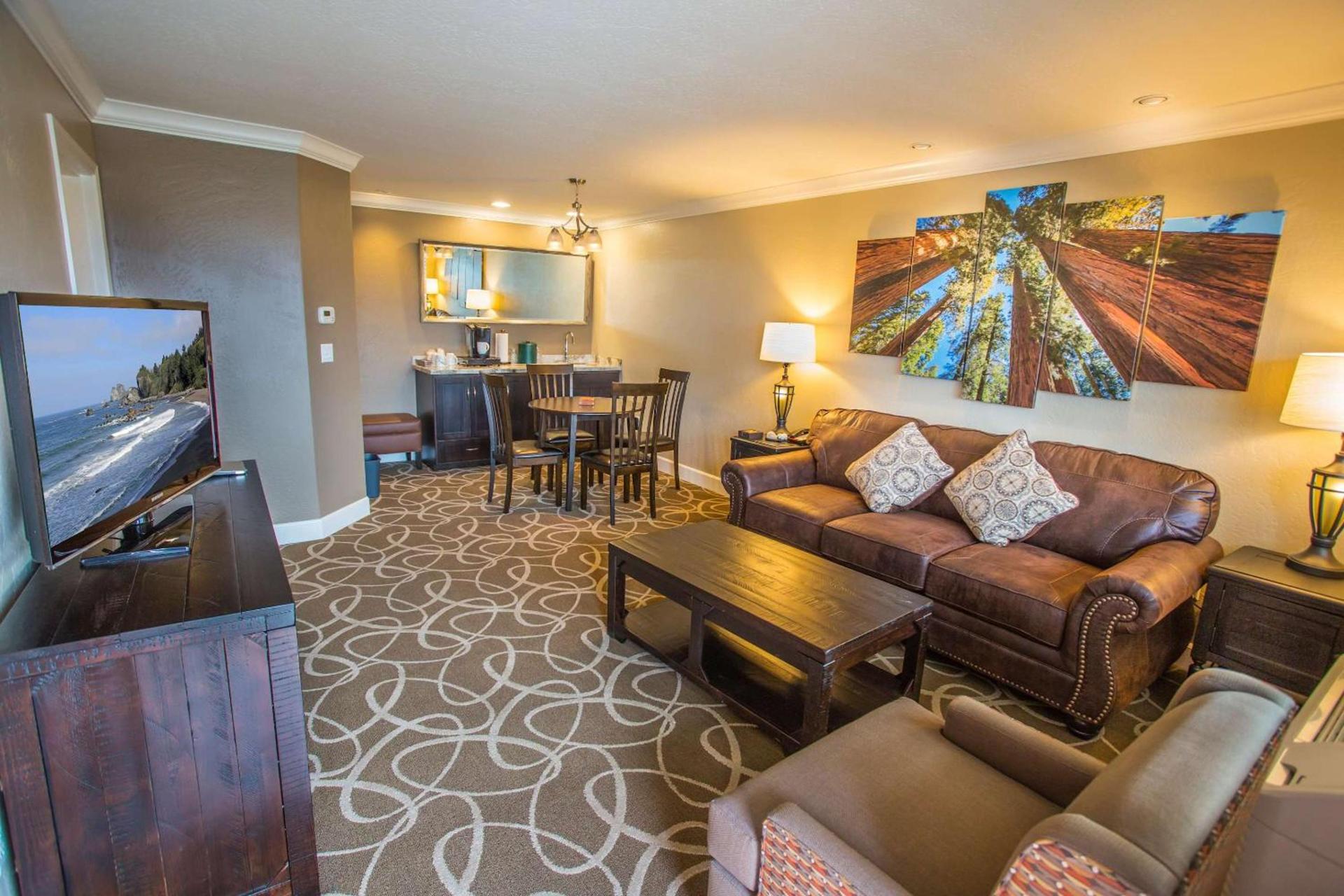 Best Western Plus Humboldt Bay Inn photo 21