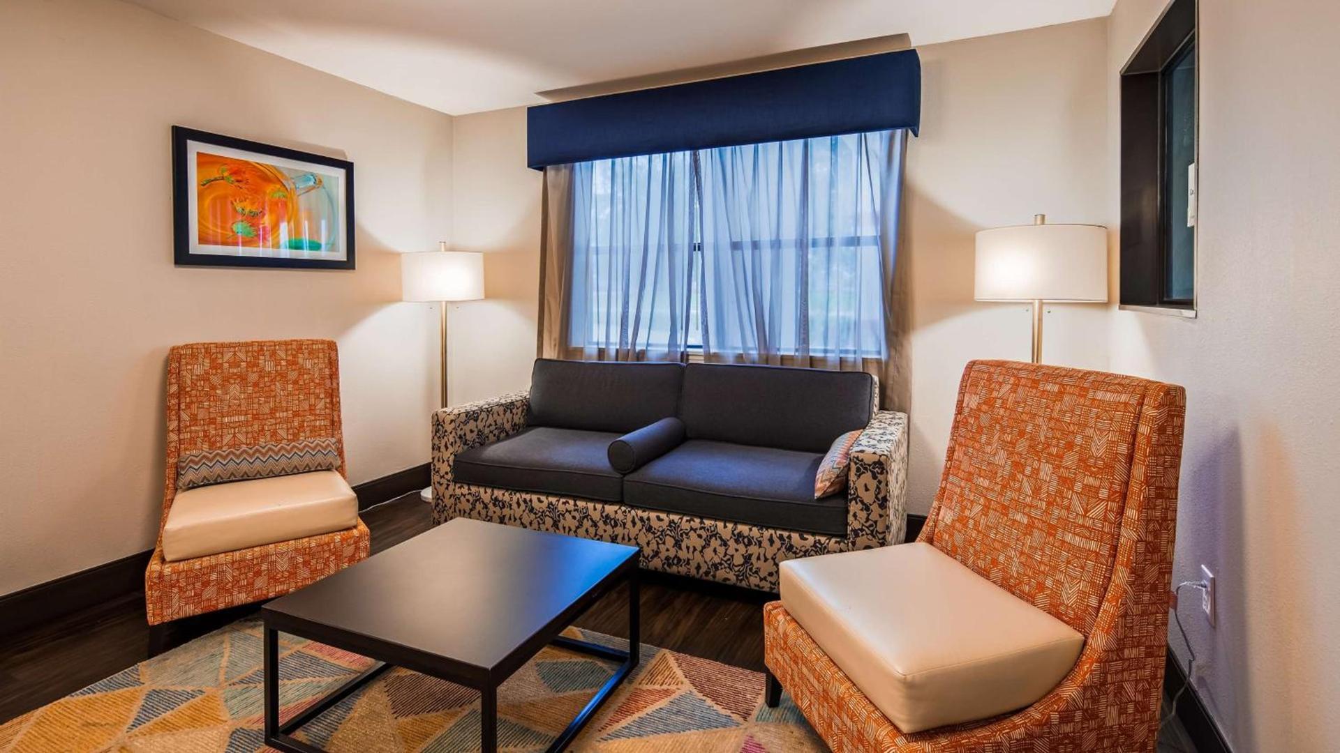 Best Western Inn & Suites photo 4
