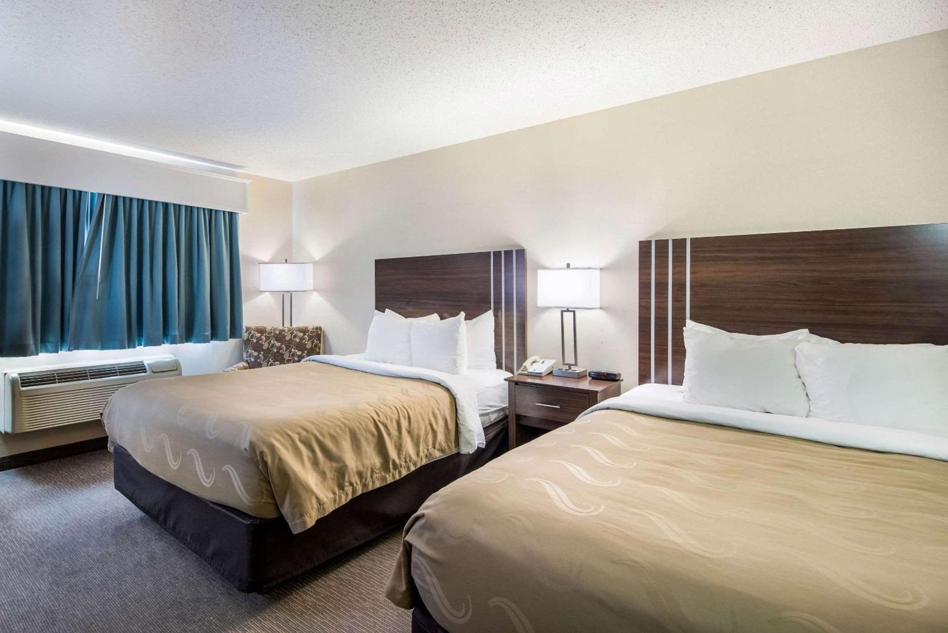 Quality Inn & Suites Pueblo West photo 13