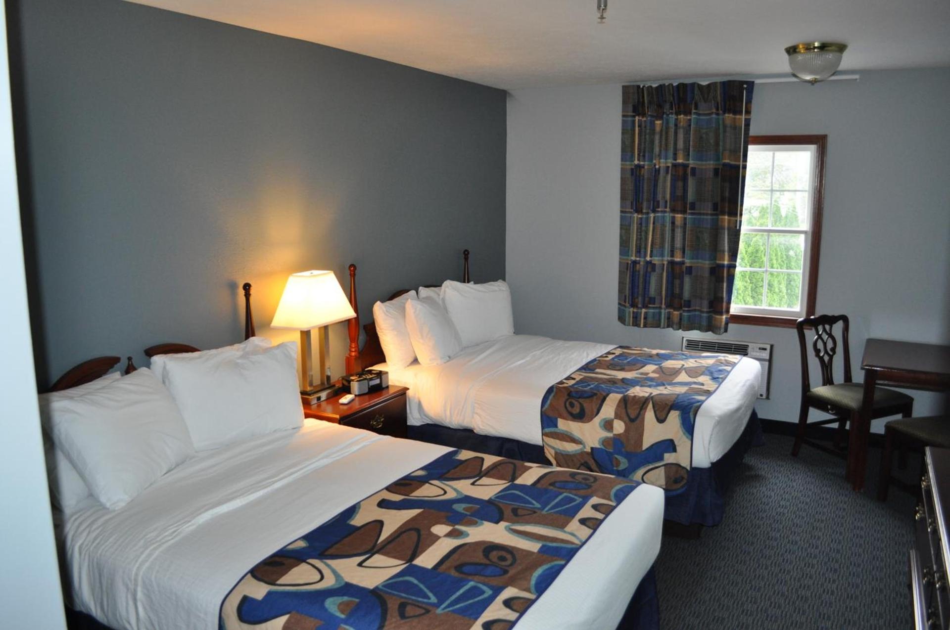 Grand Islander Hotel photo 5