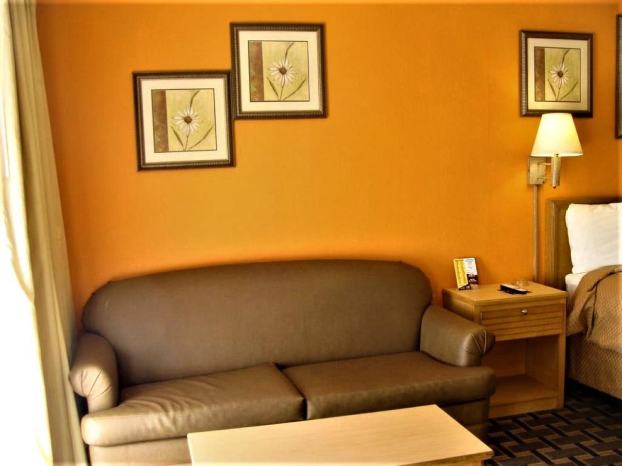 Budget Inn Conway photo 17