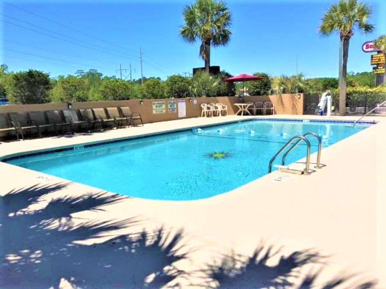 Budget Inn Conway photo 9