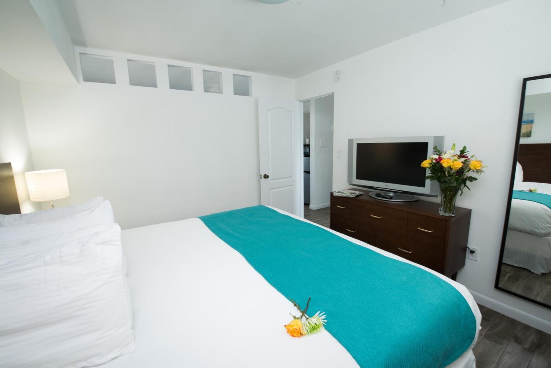 Regency Inn & Suites Sarasota photo 18
