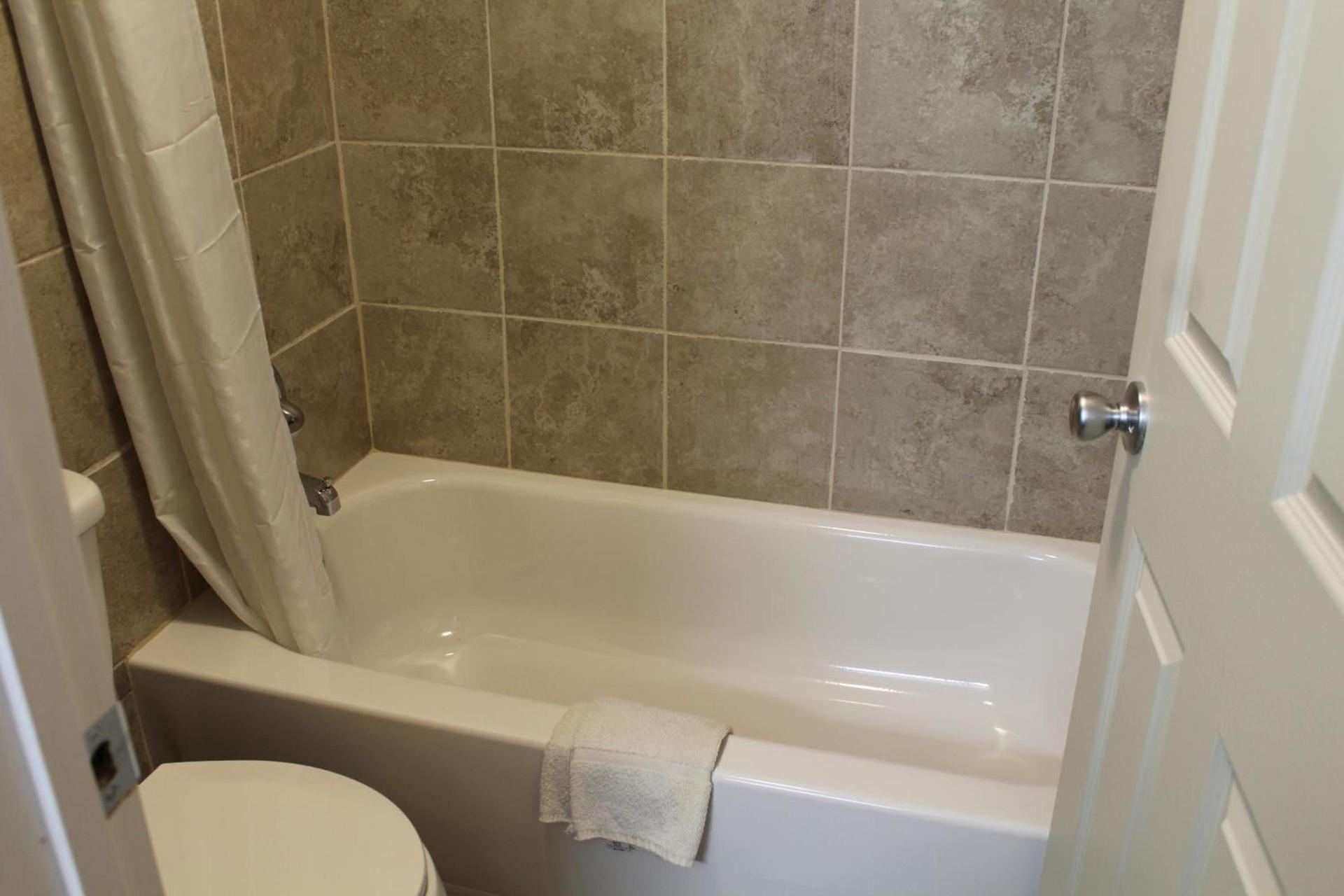 Regency Inn photo 12