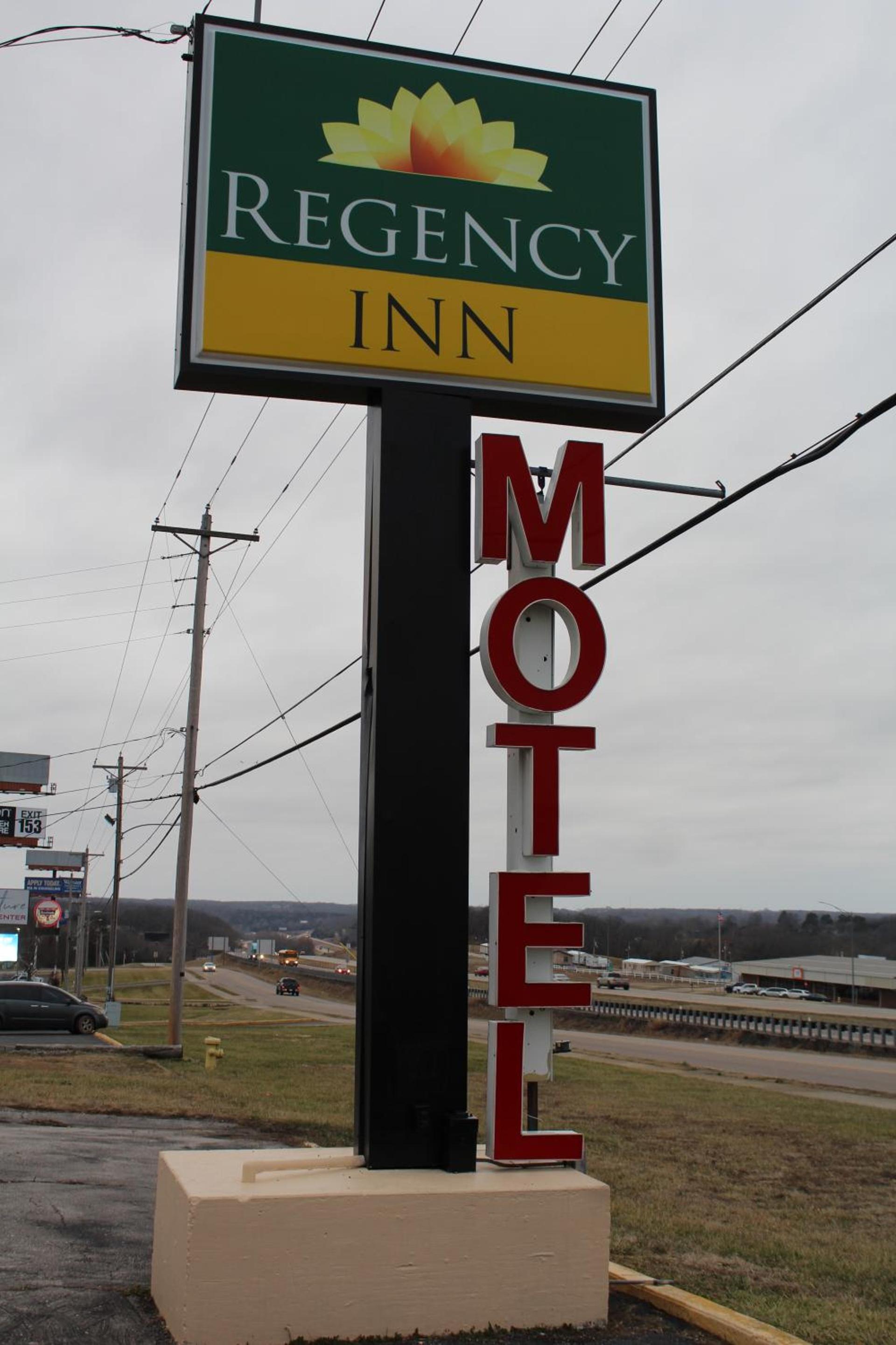 Regency Inn photo 7