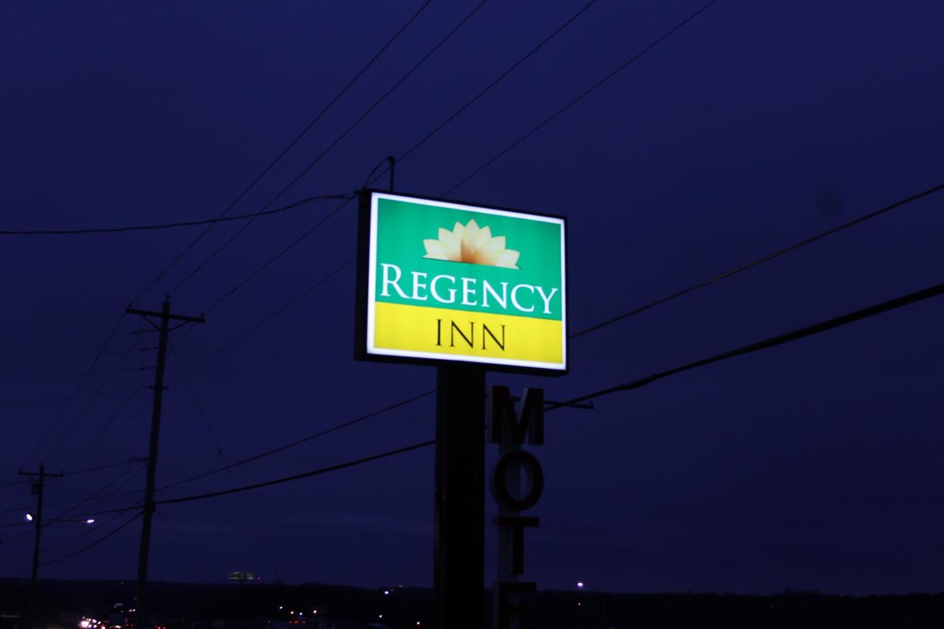 Regency Inn photo 6
