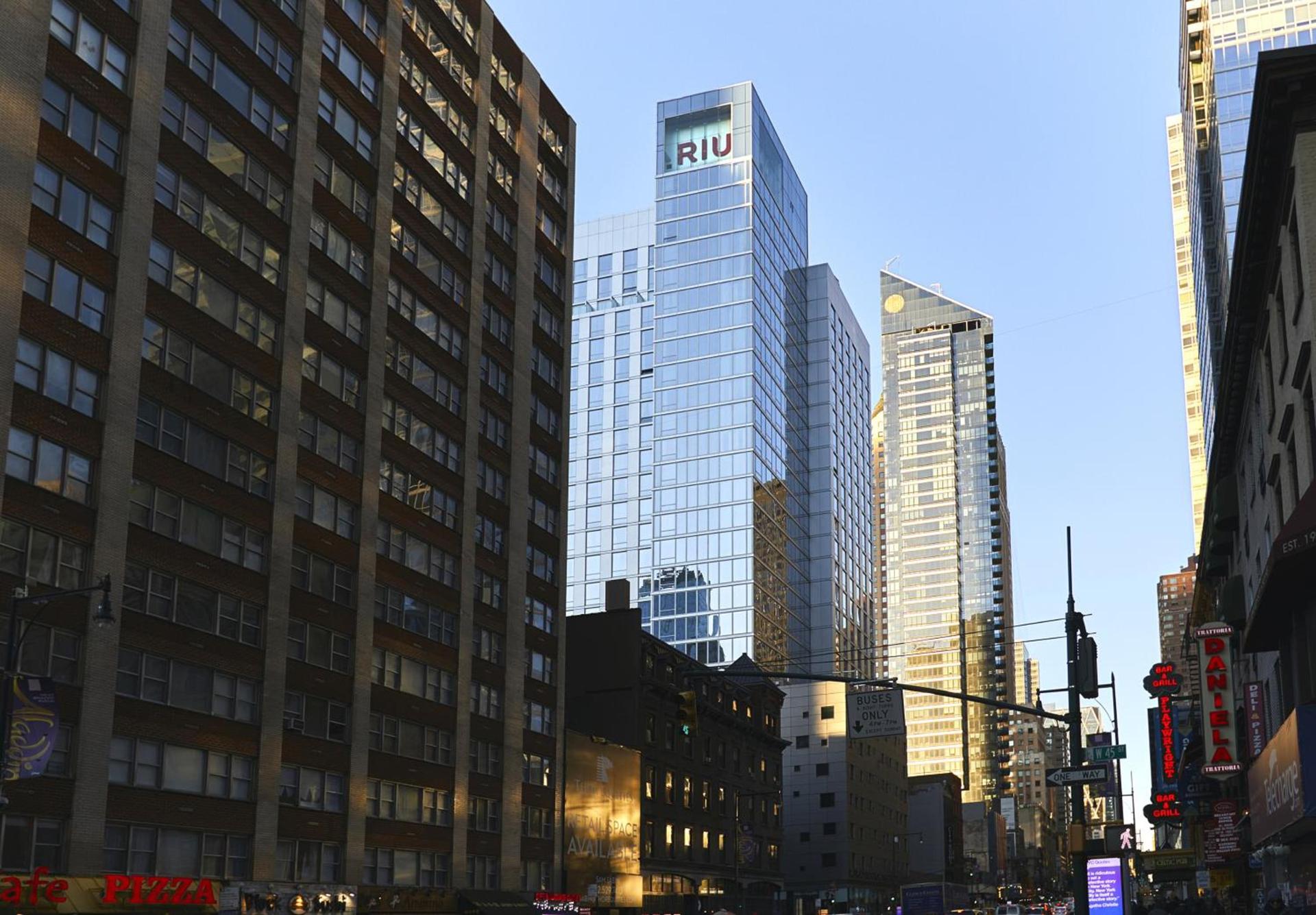Riu Plaza New York Times Square photo 10
