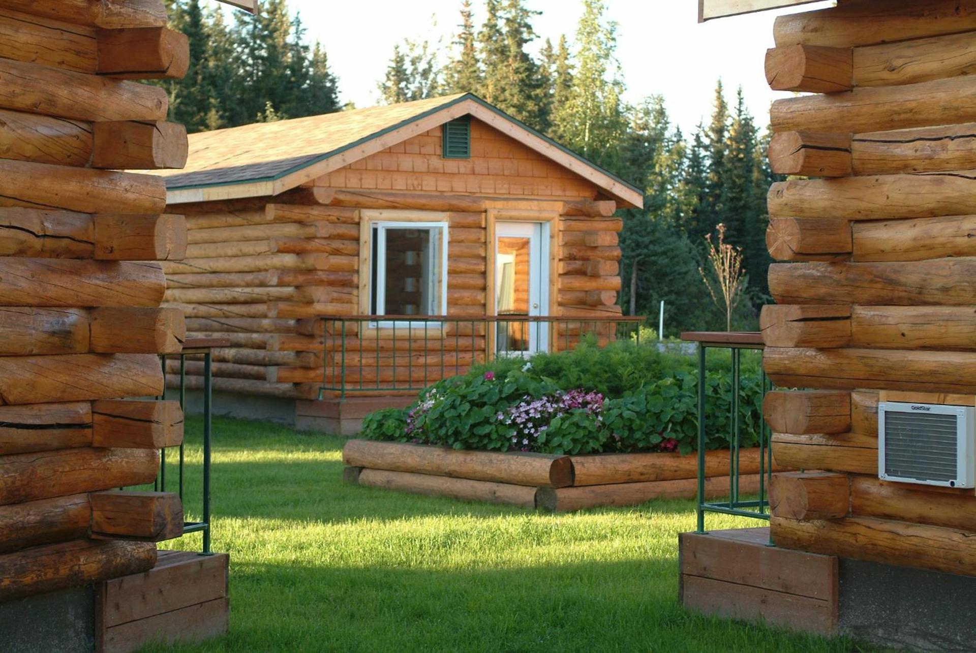 Pike's Waterfront Lodge photo 34