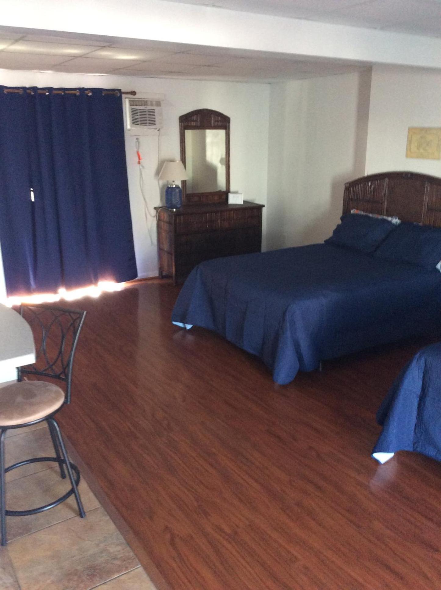 Atlantis Motel photo 26