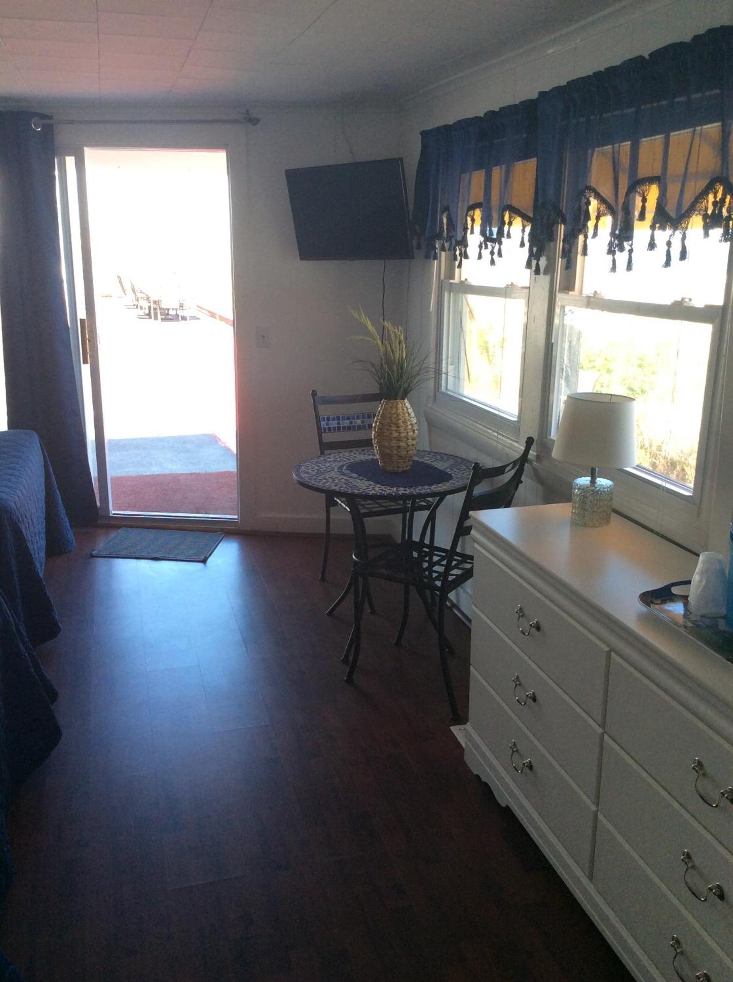 Atlantis Motel photo 27