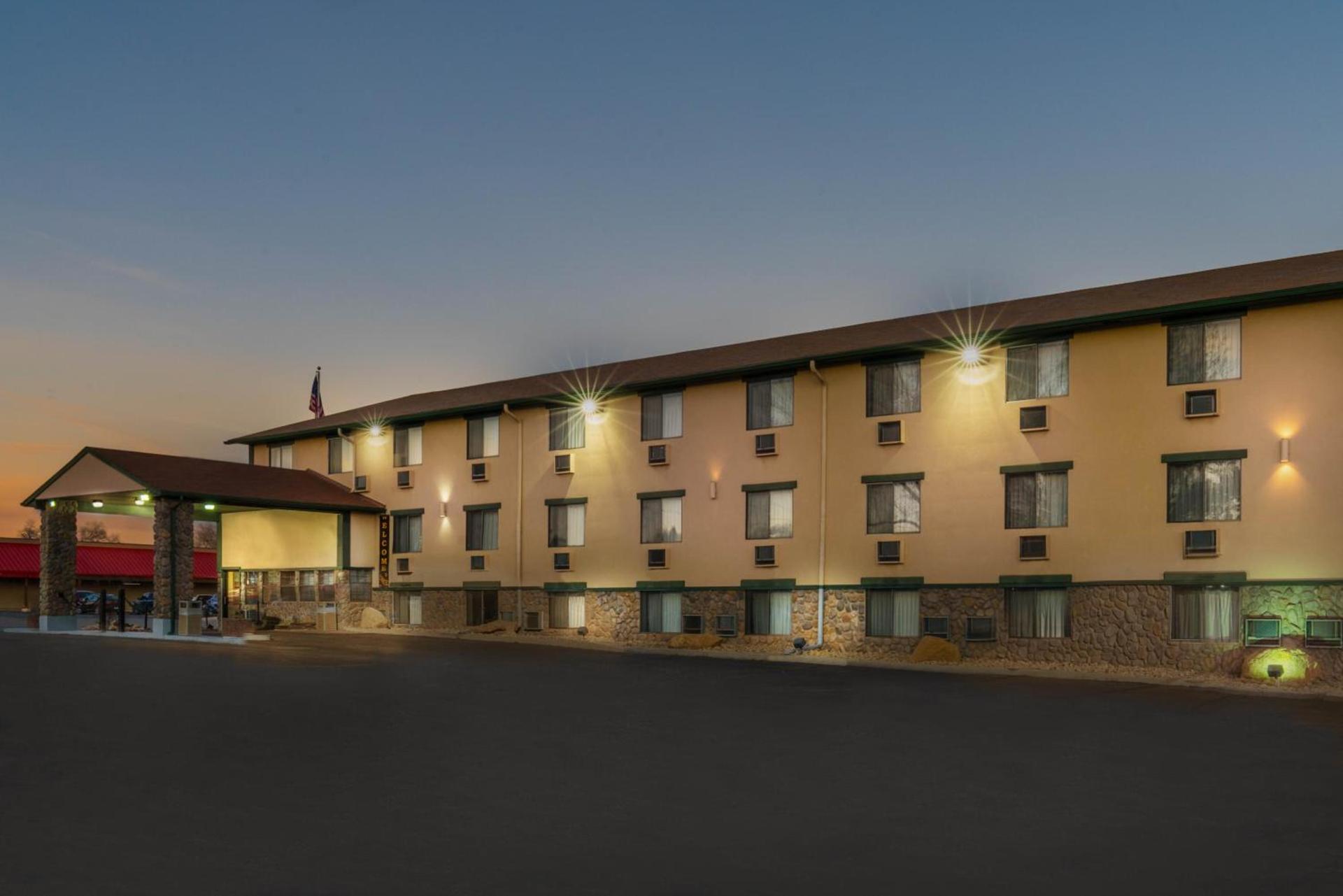 Super 8 by Wyndham Cortez/Mesa Verde Area photo 35