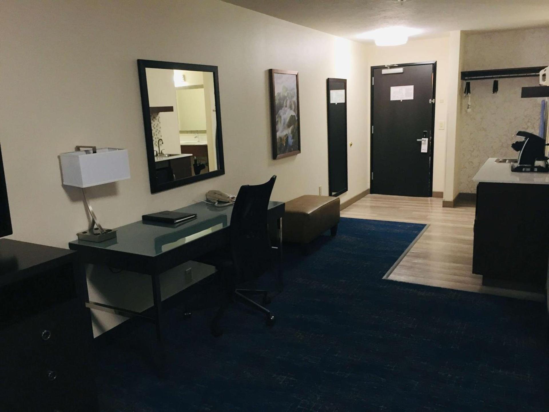 Best Western Plus Portland Airport Hotel & Suites photo 19