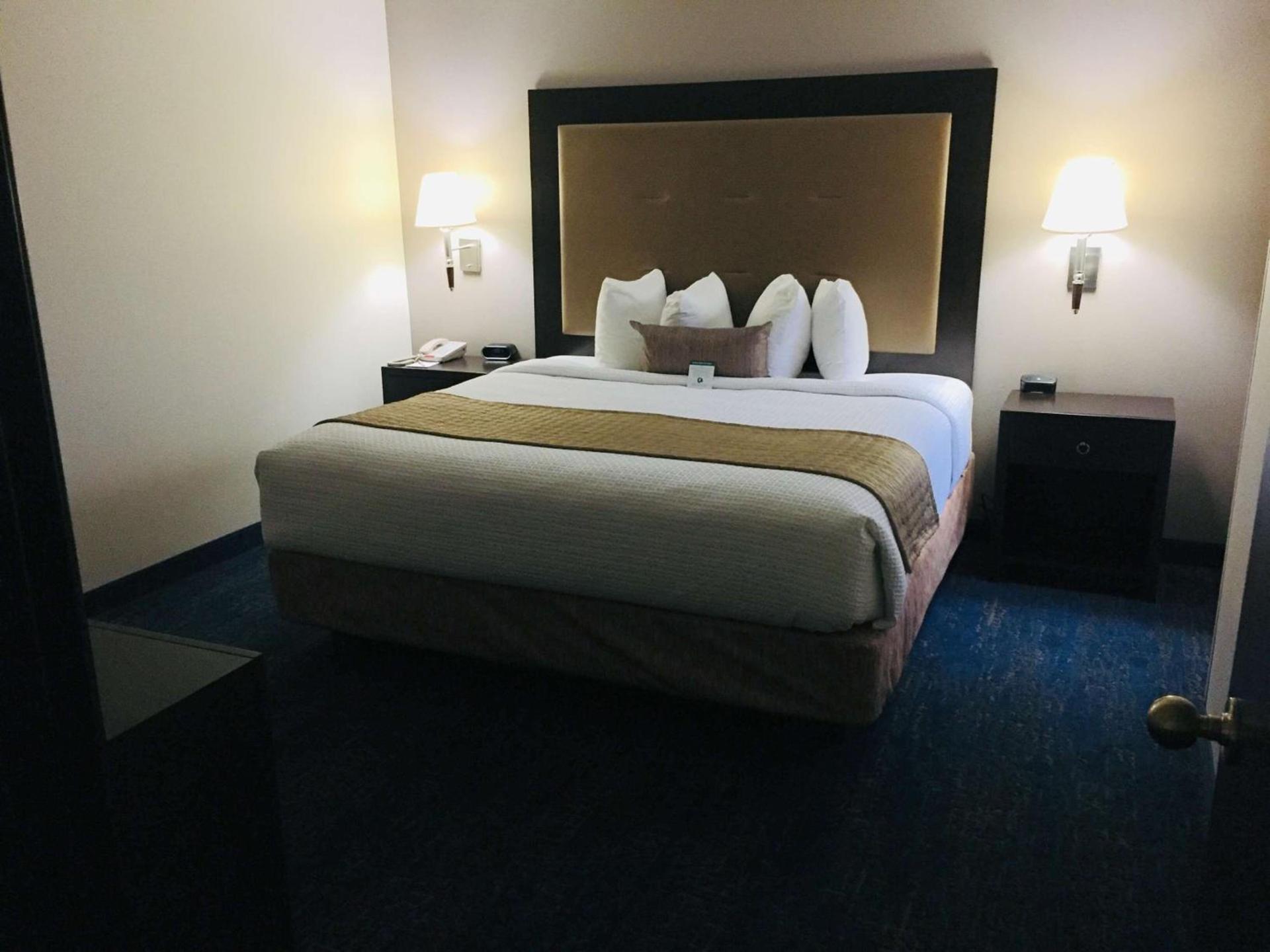 Best Western Plus Portland Airport Hotel & Suites photo 17