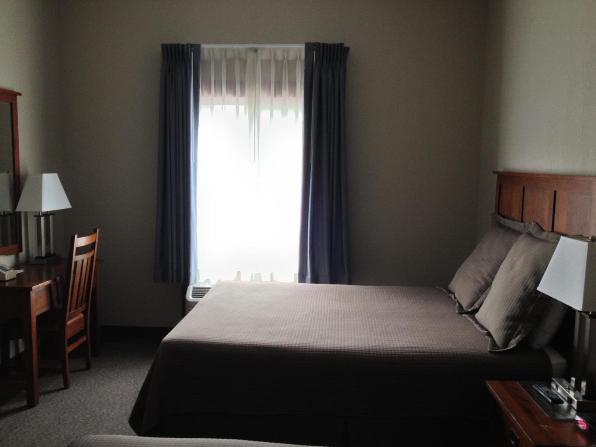 Pleasant Night Inn Carthage Near Fort Drum photo 17