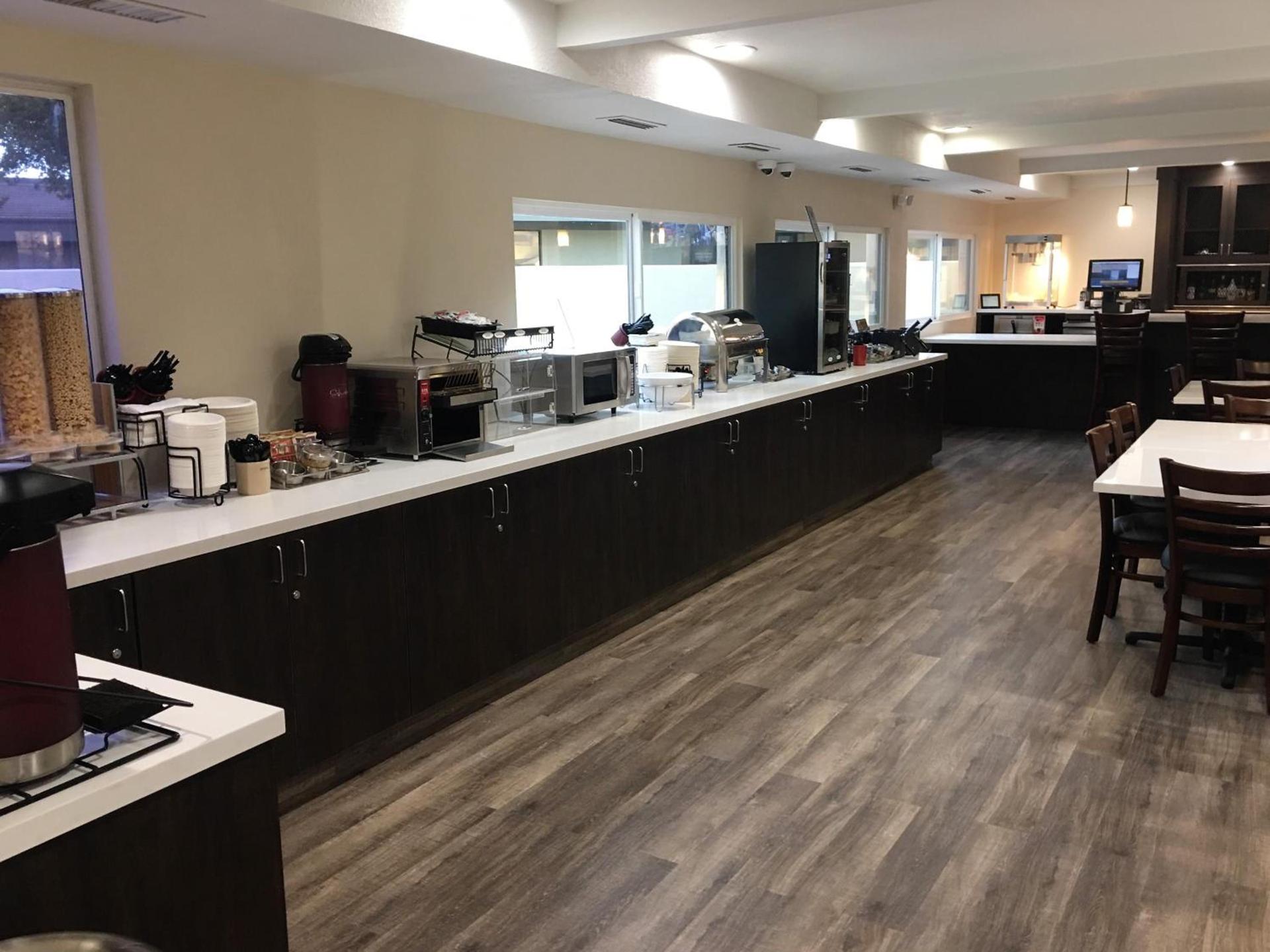 Best Western Town & Country Lodge photo 33