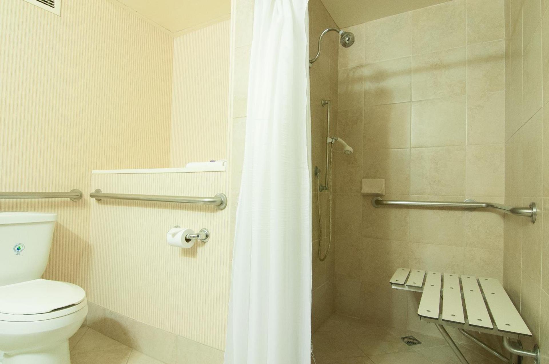 Anaheim Majestic Garden Hotel photo 33