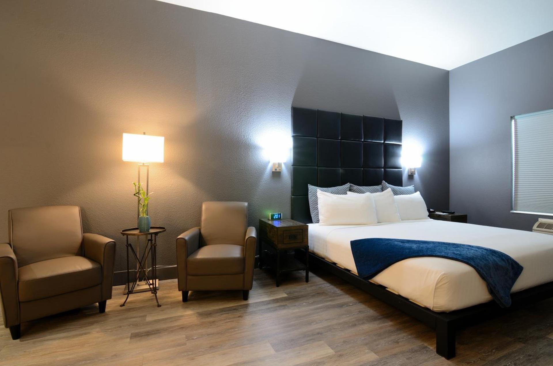 Wood River Inn & Suite photo 29