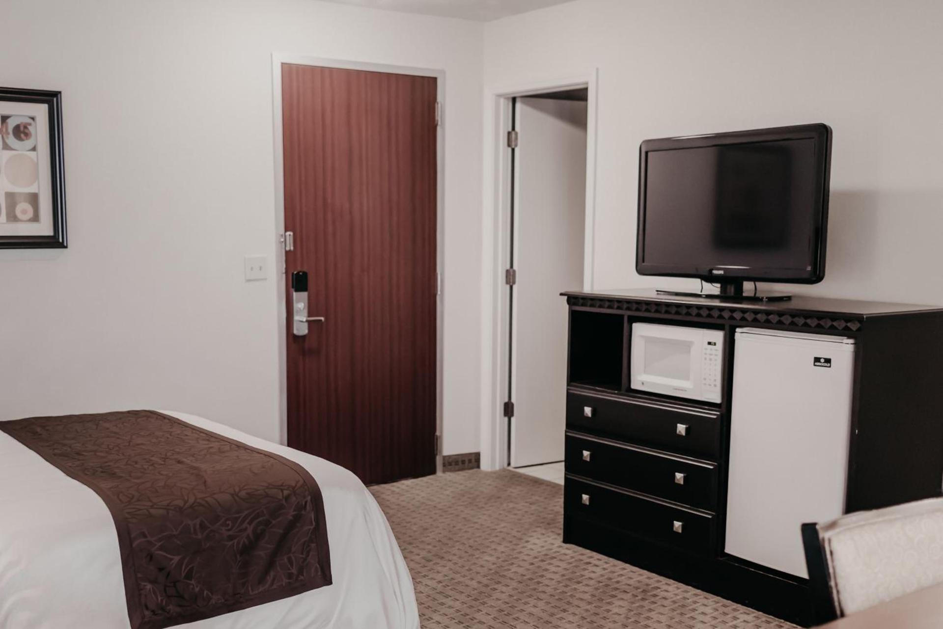 Eastland Suites Hotel & Conference Ctr, Trademark by Wyndham photo 23