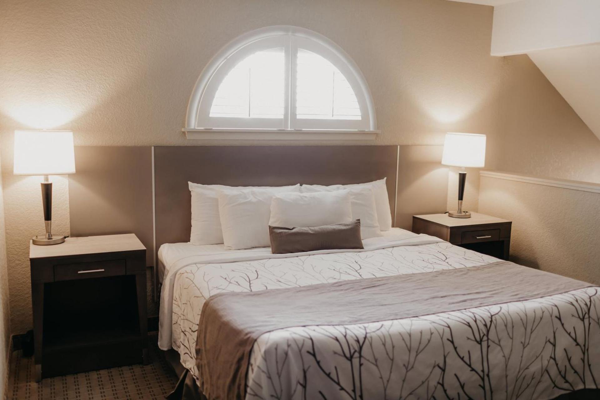 Eastland Suites Hotel & Conference Ctr, Trademark by Wyndham photo 32