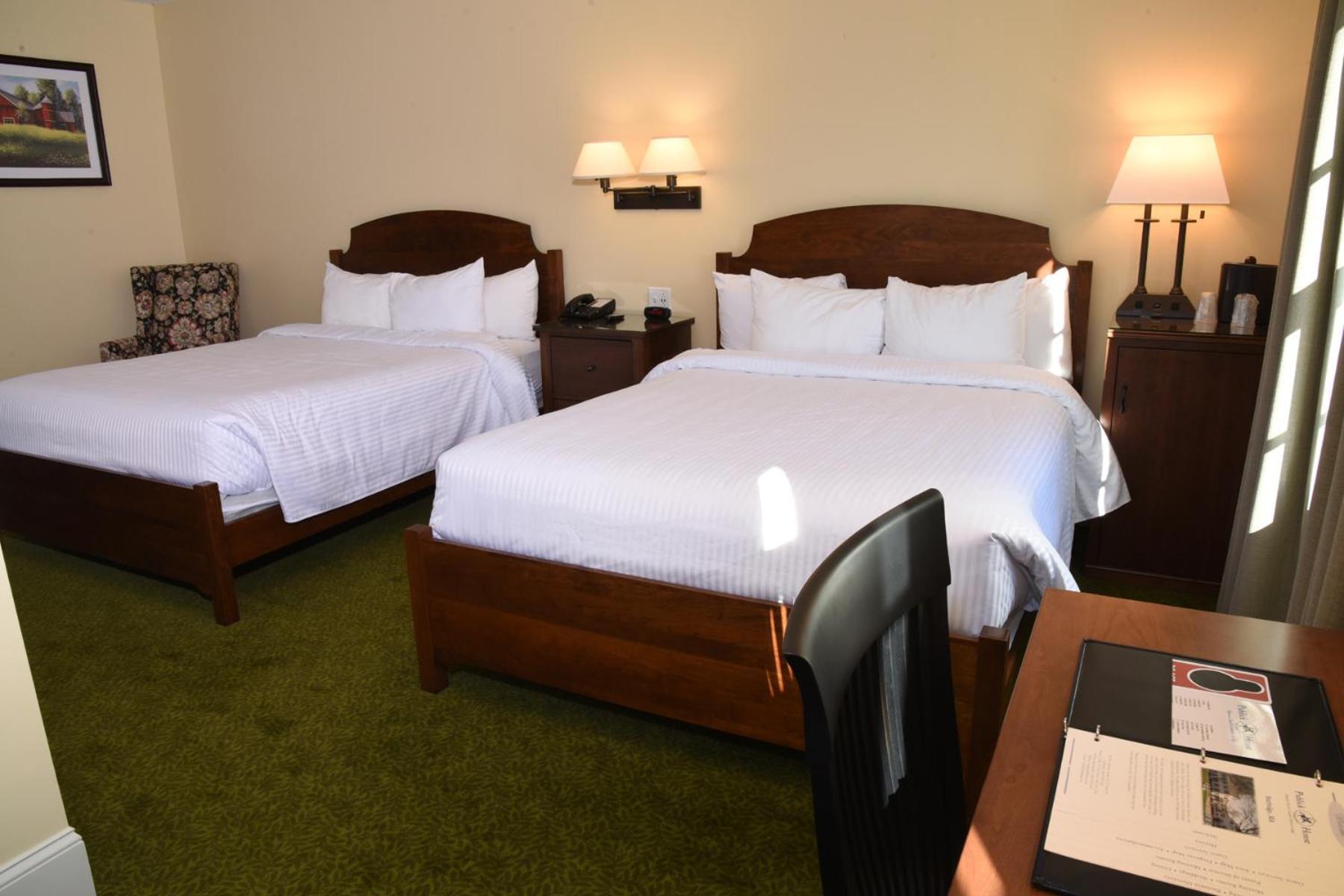 Publick House Historic Inn and Country Motor Lodge photo 16