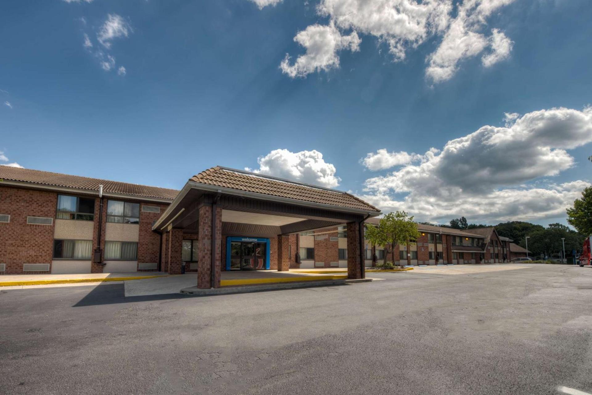 Motel 6-Branford, CT - New Haven — hotel in Branford