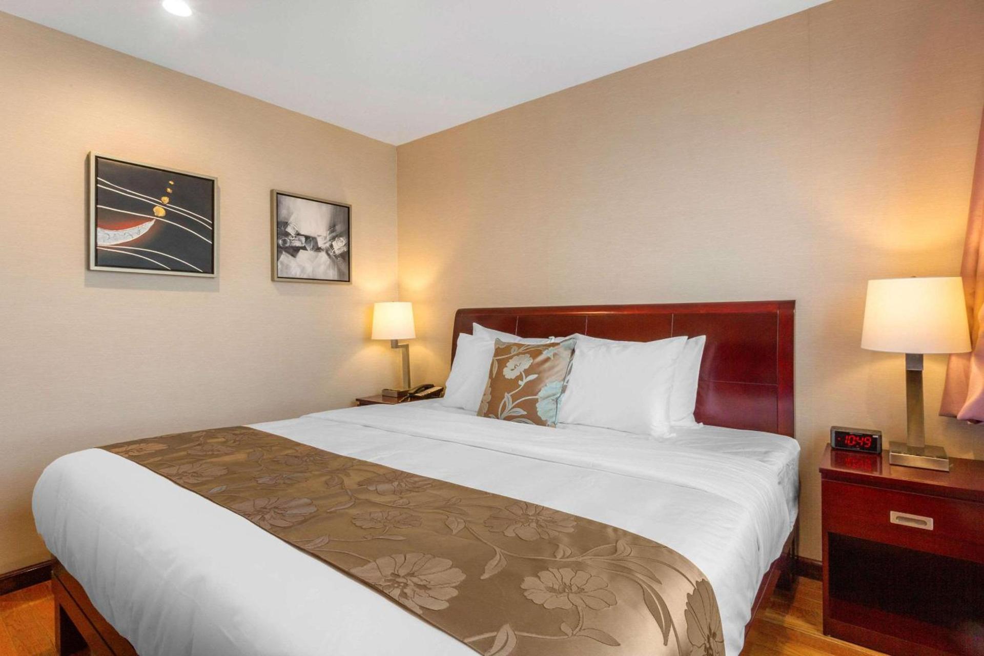 The L Hotel photo 27