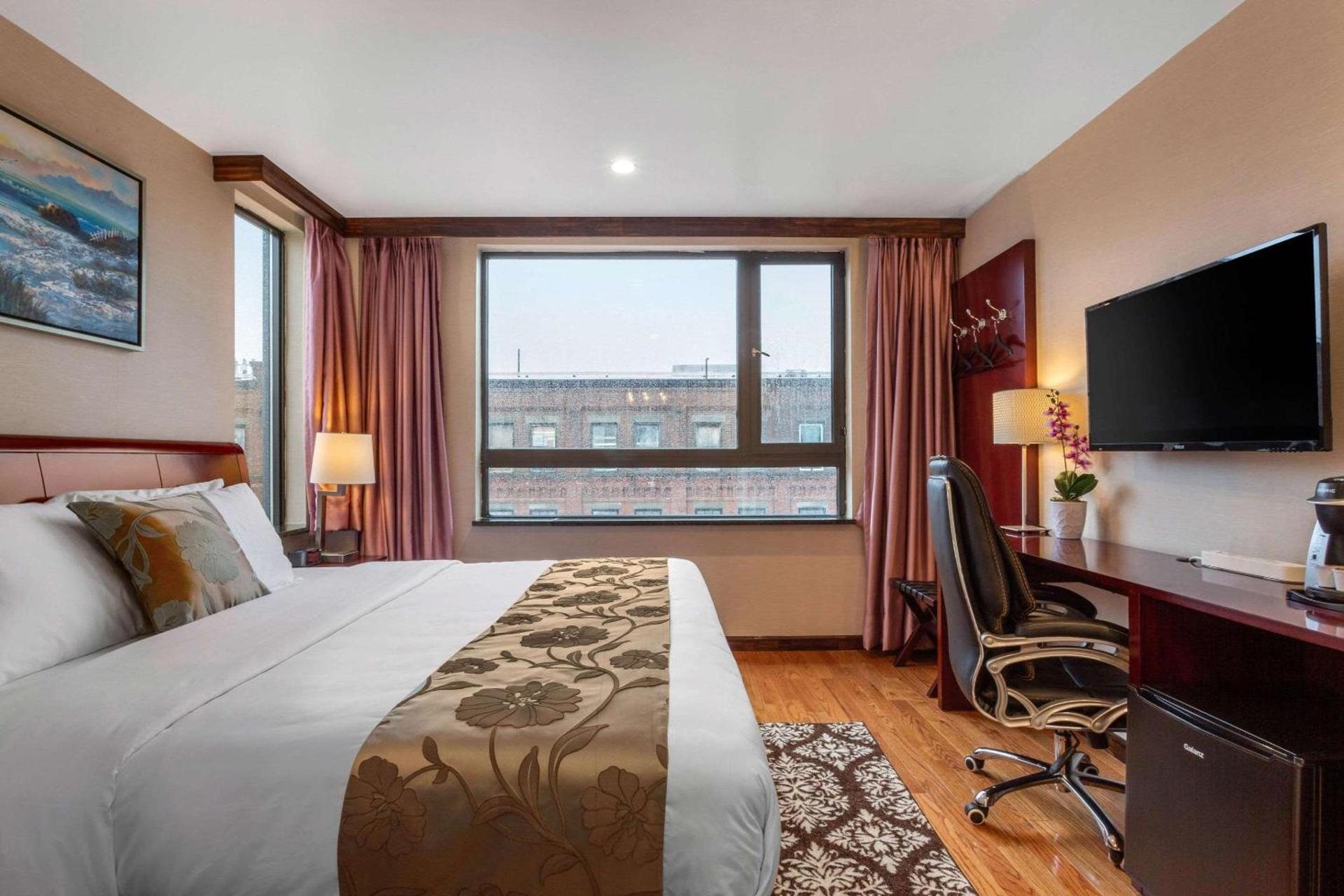 The L Hotel photo 21