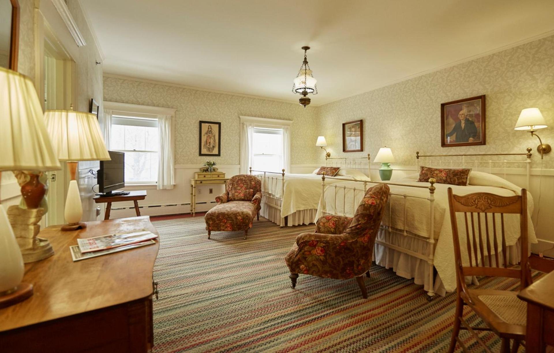 The Red Lion Inn photo 41