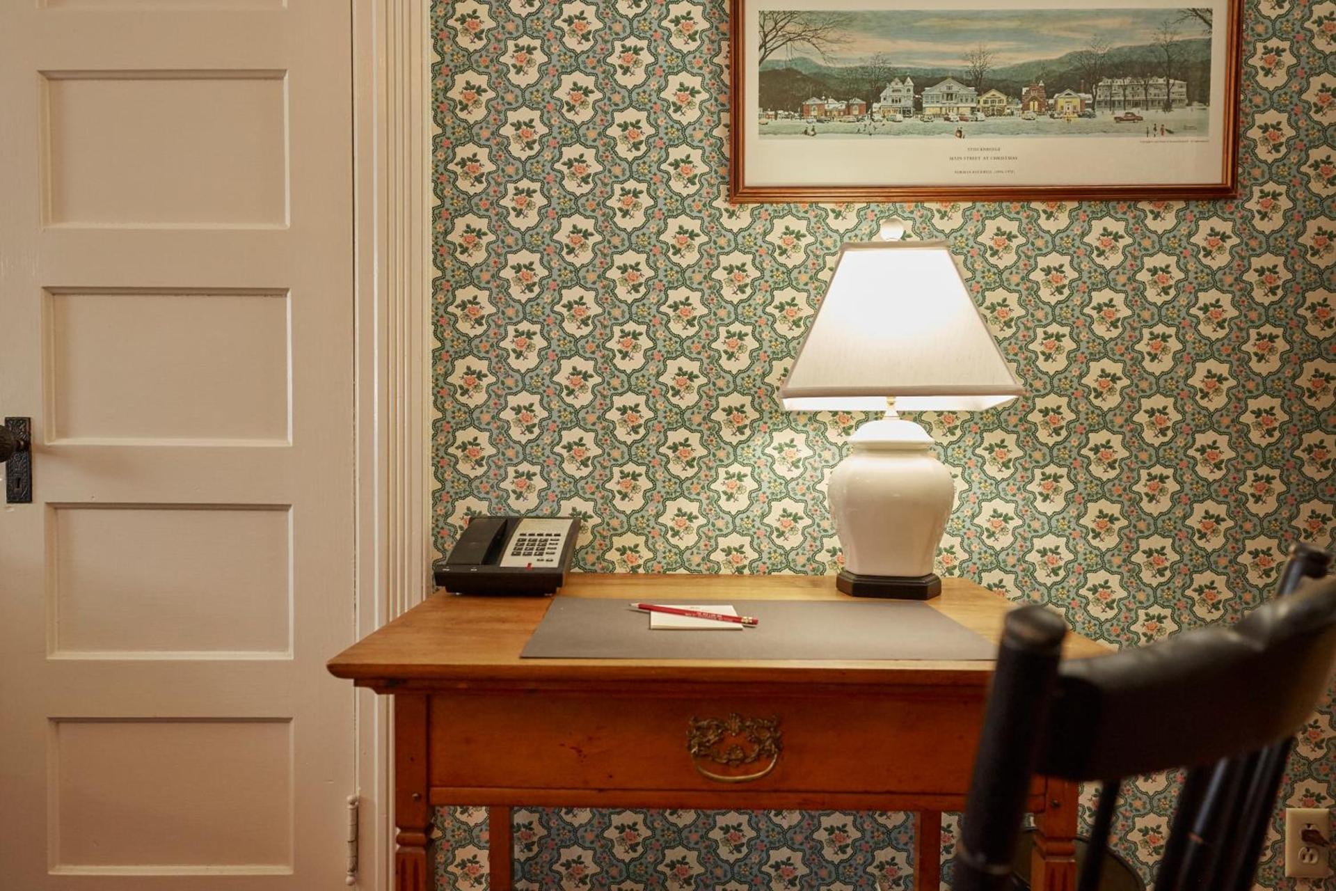 The Red Lion Inn photo 71