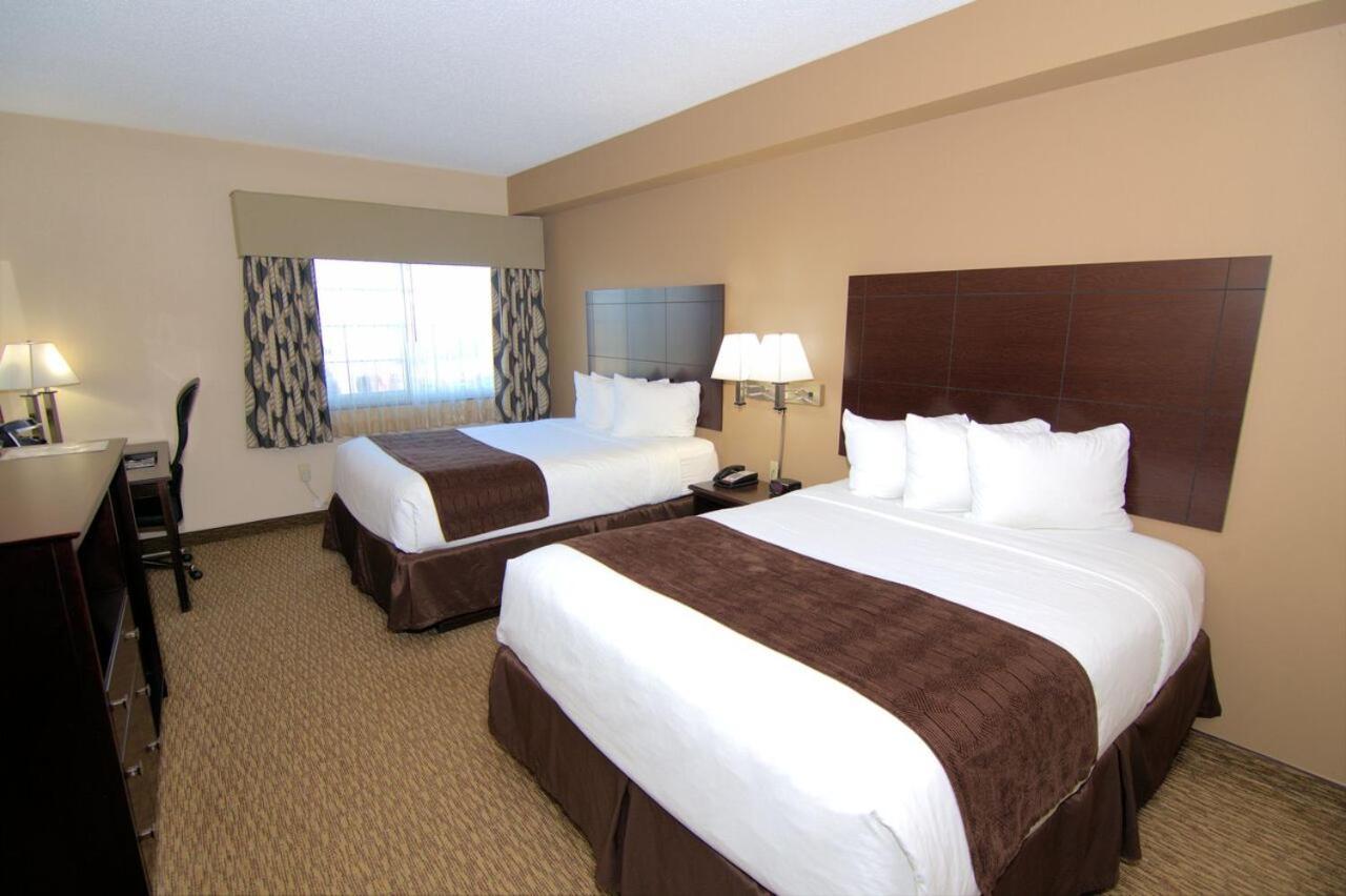 Rock Island Inn & Suites photo 23