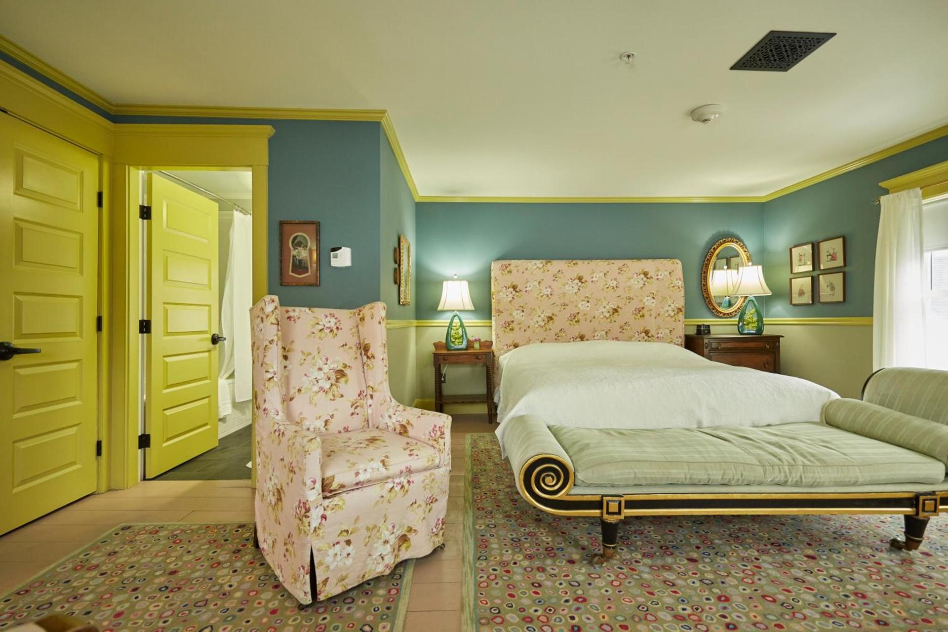 The Red Lion Inn photo 98