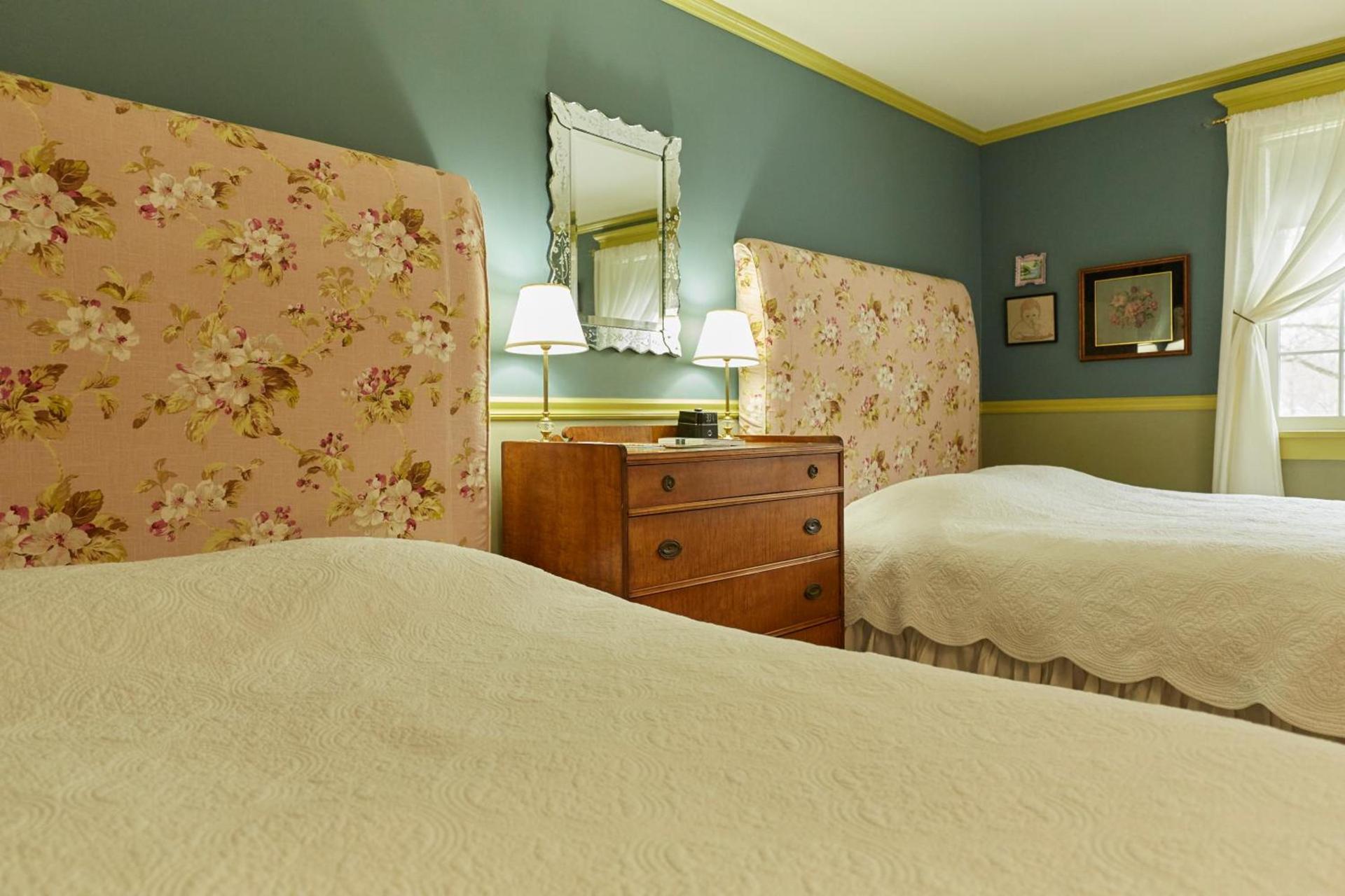The Red Lion Inn photo 85