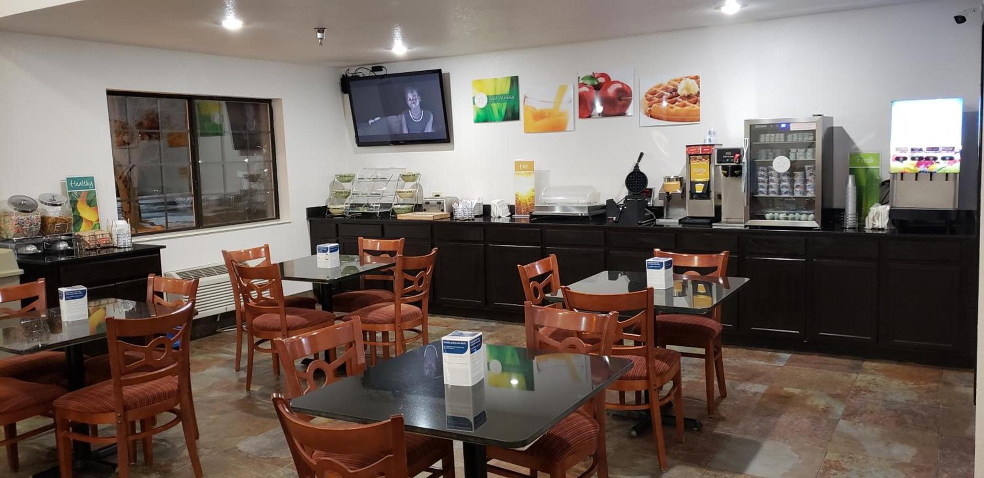 Quality Inn & Suites South Fork - Wolf Creek photo 46