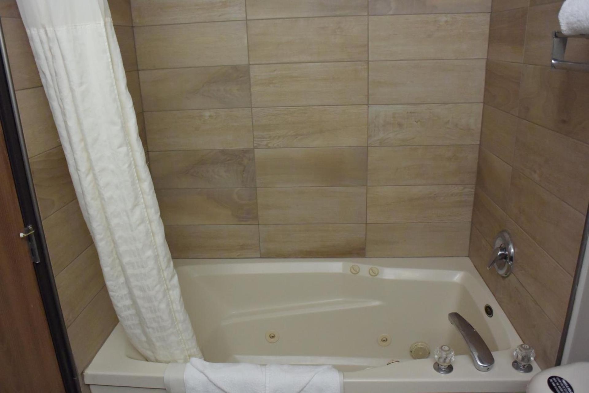 Best Western Newberg Inn photo 46