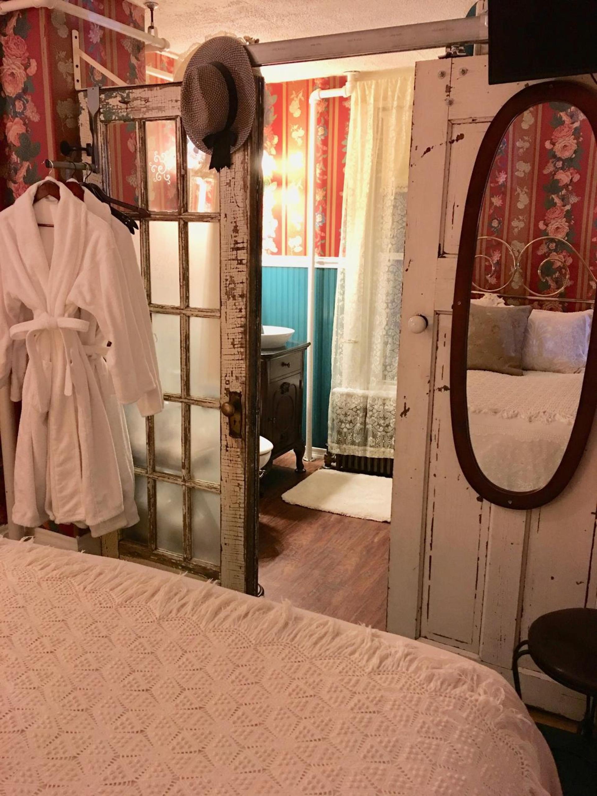 Inn Victoria photo 2