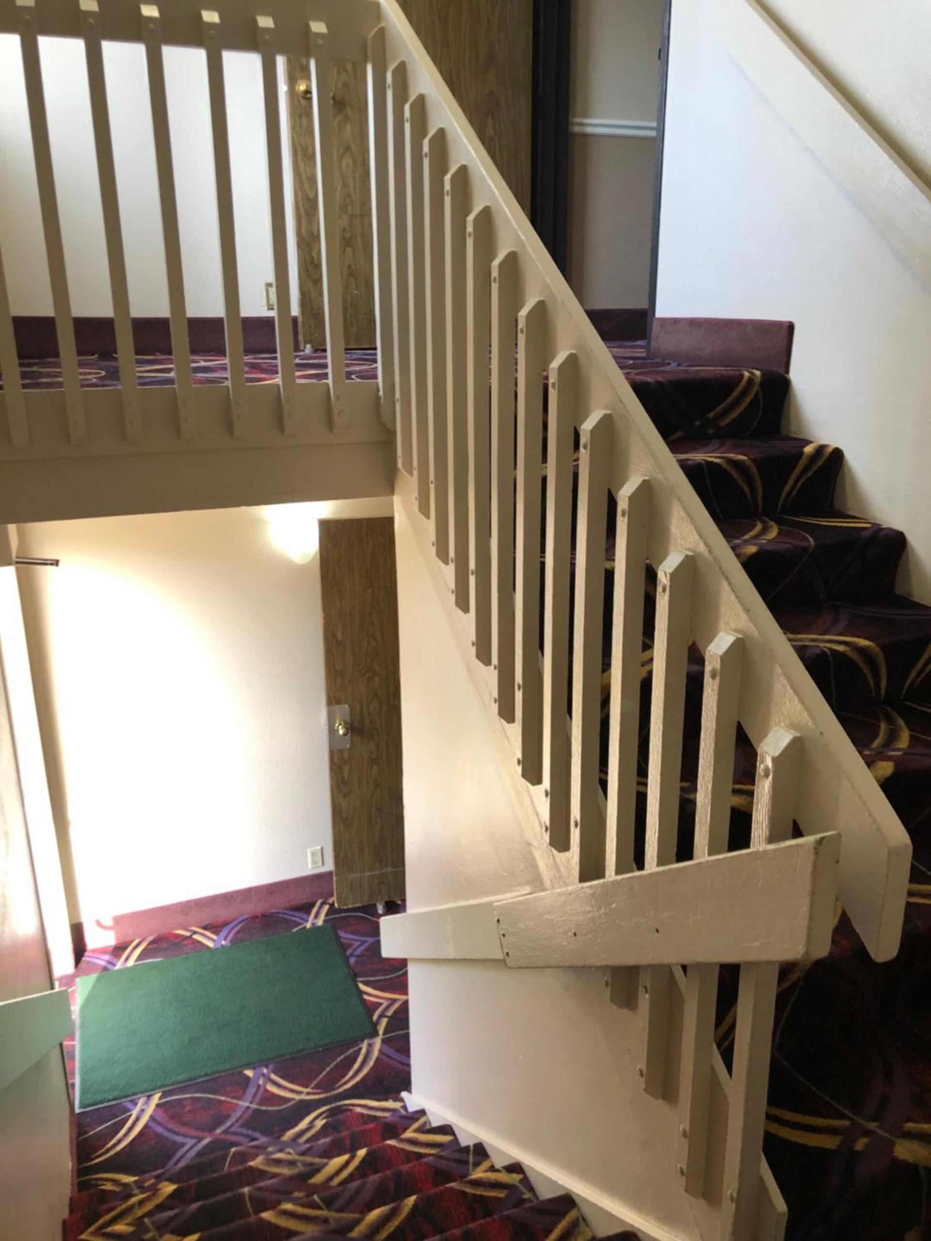 Super 8 by Wyndham Natchitoches photo 25