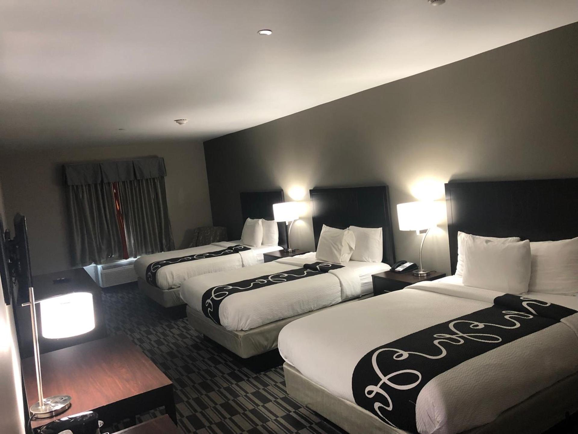 Catoosa Inn & Suites photo 26