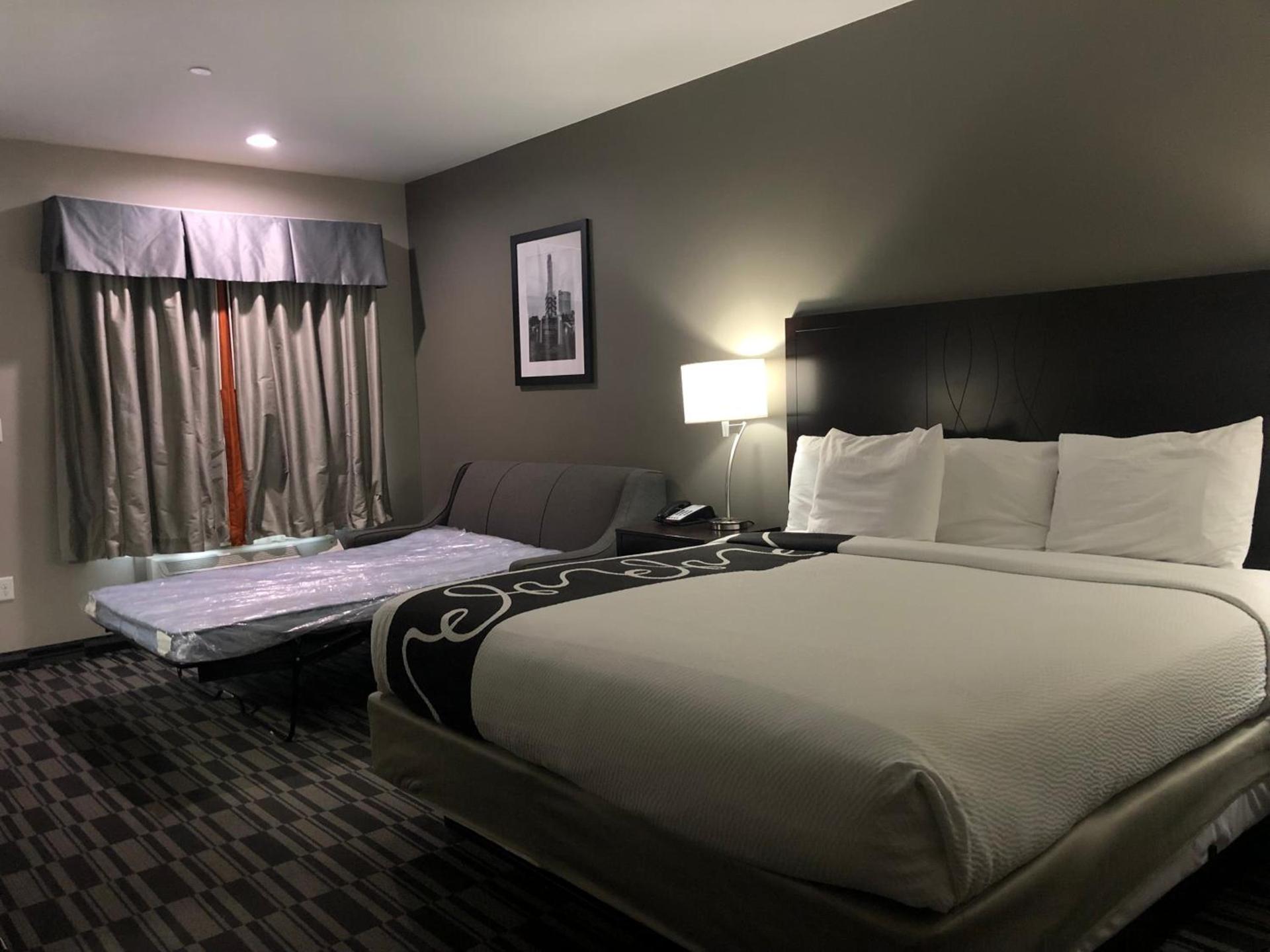 Catoosa Inn & Suites photo 27
