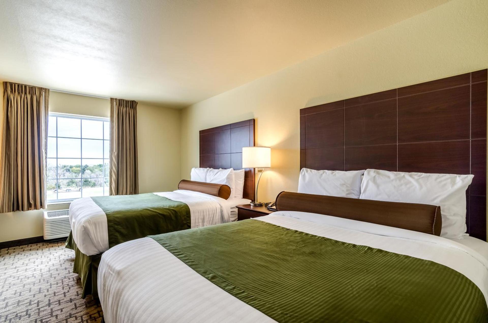 Cobblestone Inn & Suites - Oberlin photo 29