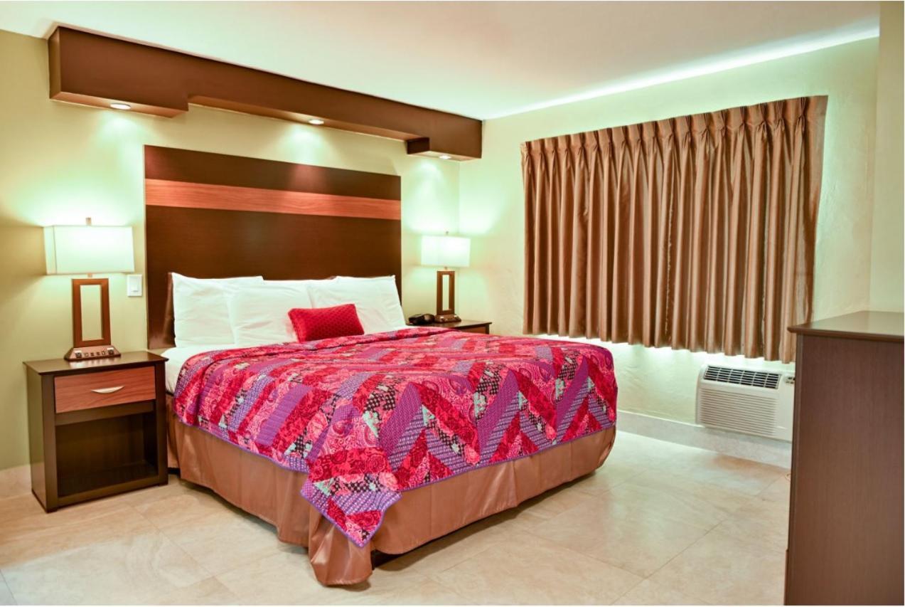 Oceans Beach Resort & Suites photo 85