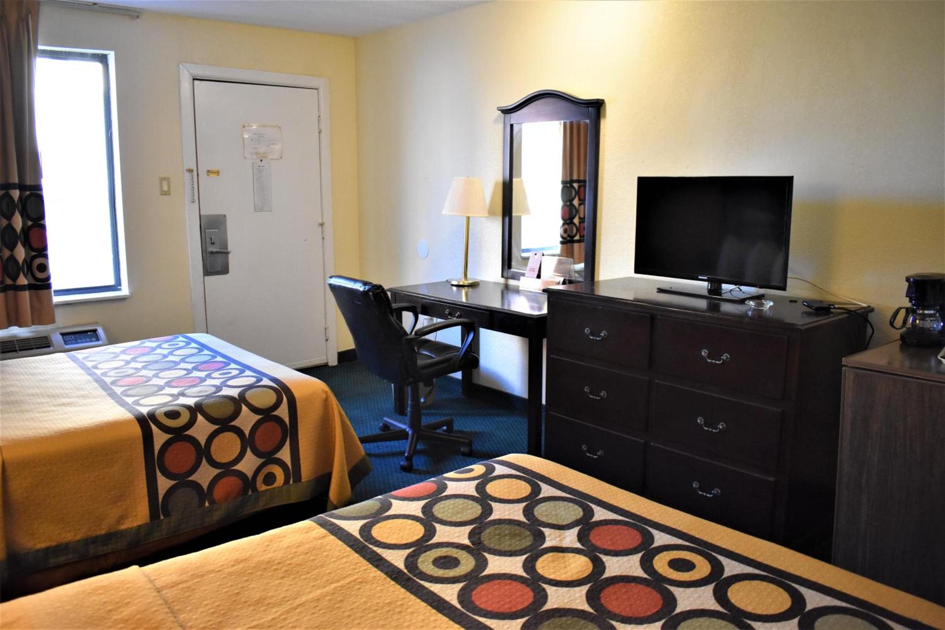 Super 8 by Wyndham Atlantic City photo 12