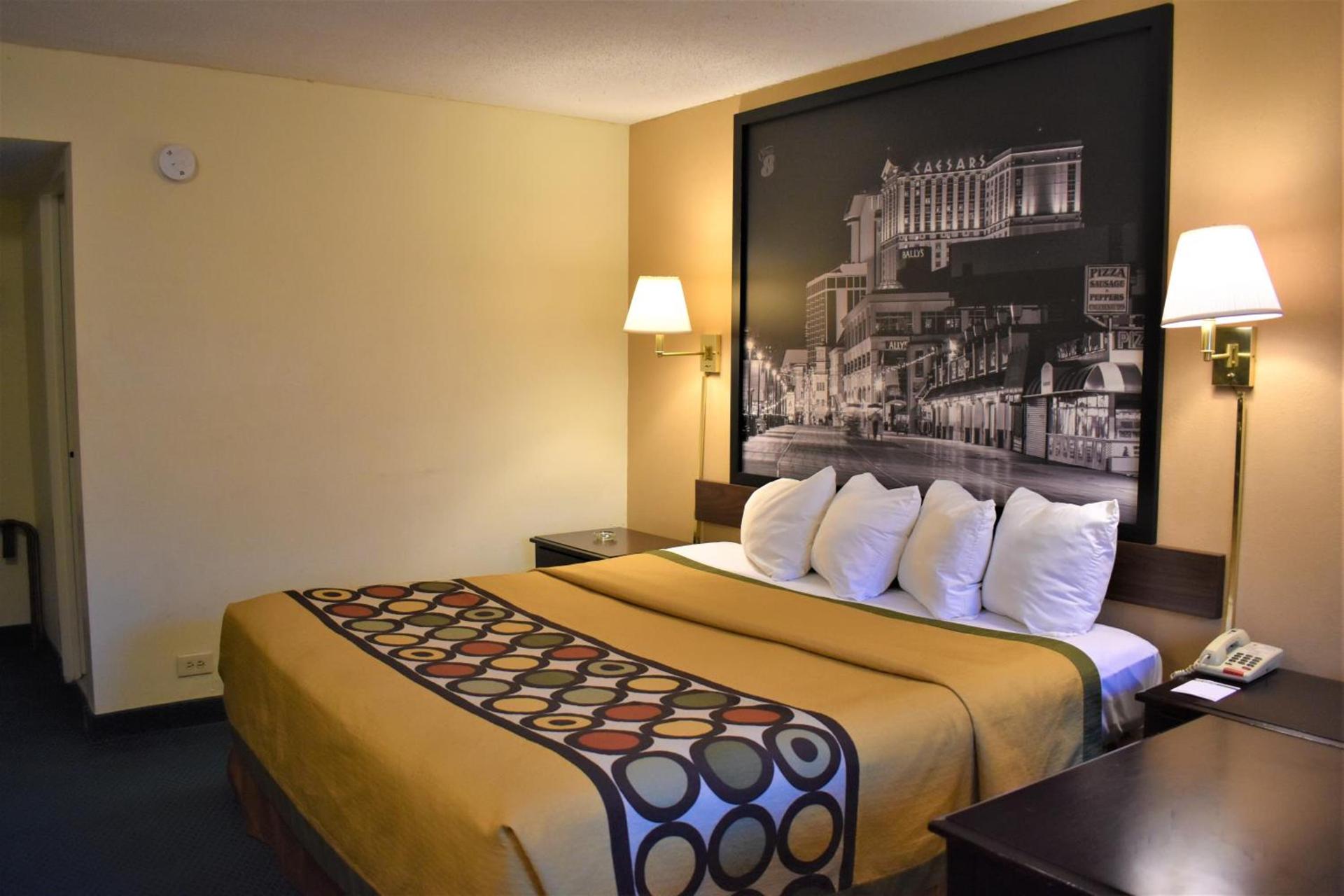 Super 8 by Wyndham Atlantic City photo 5