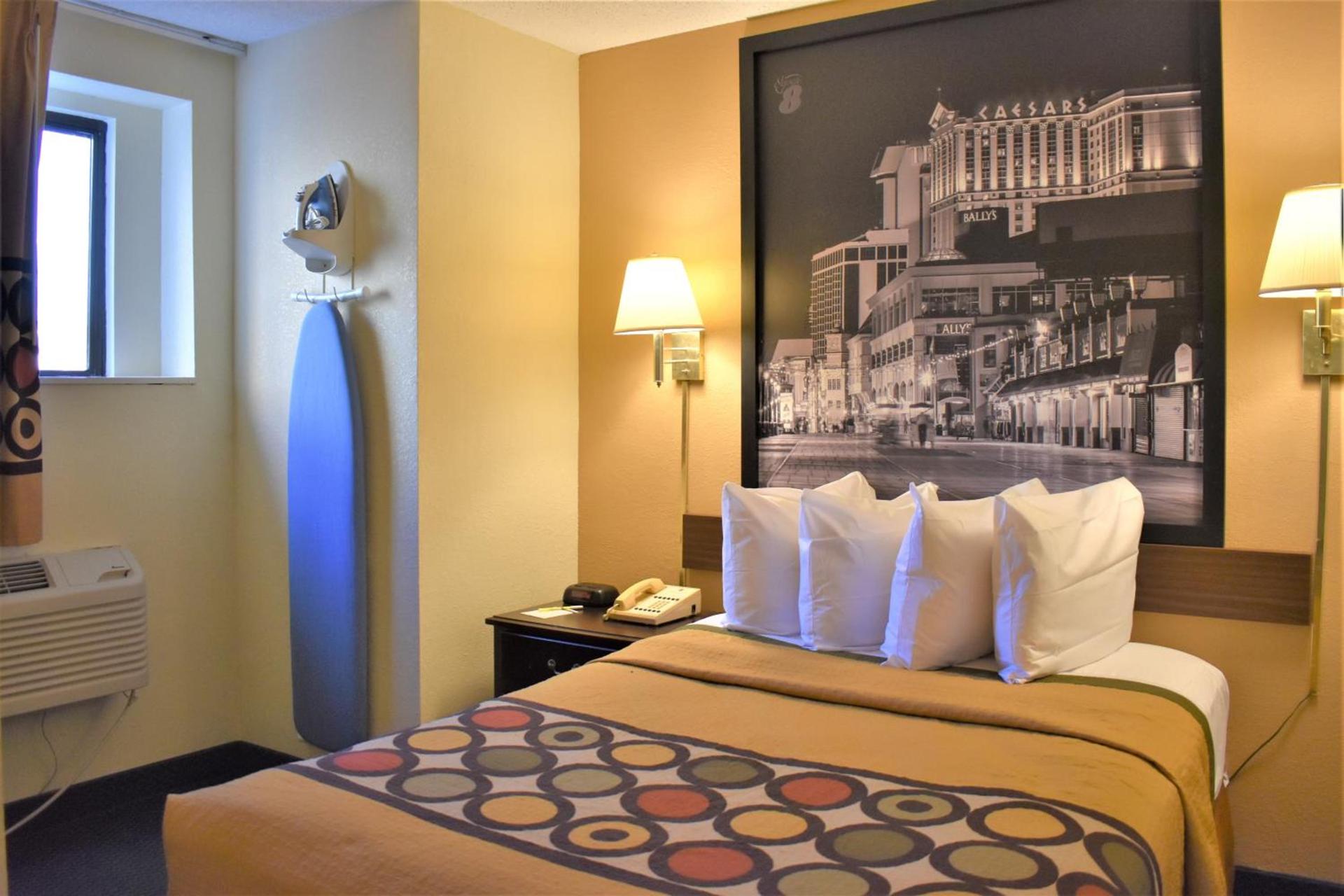 Super 8 by Wyndham Atlantic City photo 27