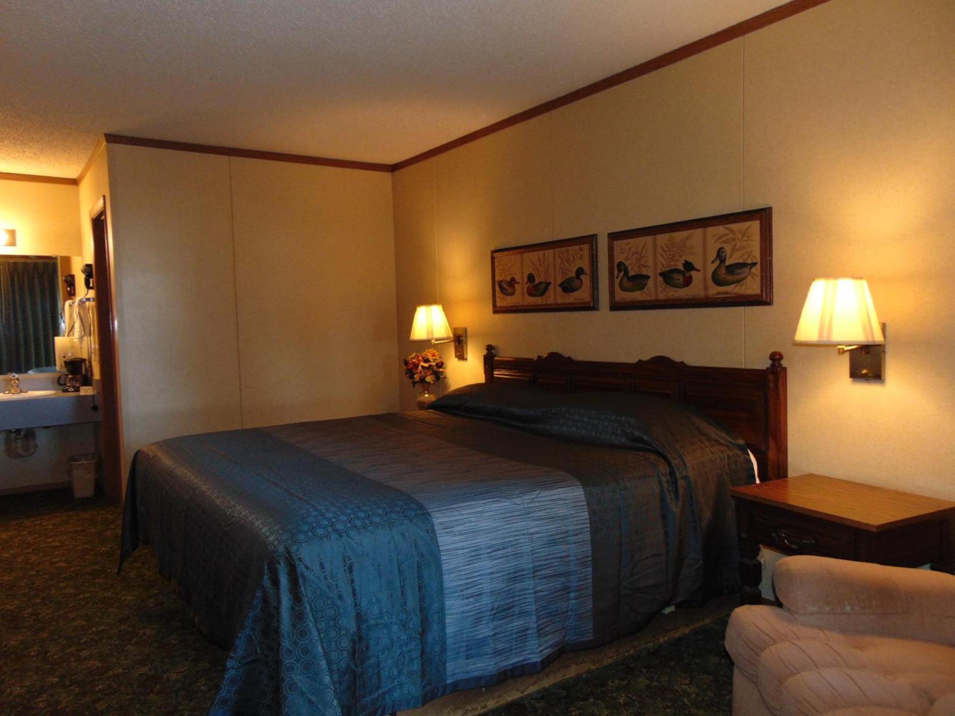 Heritage House Inn photo 30