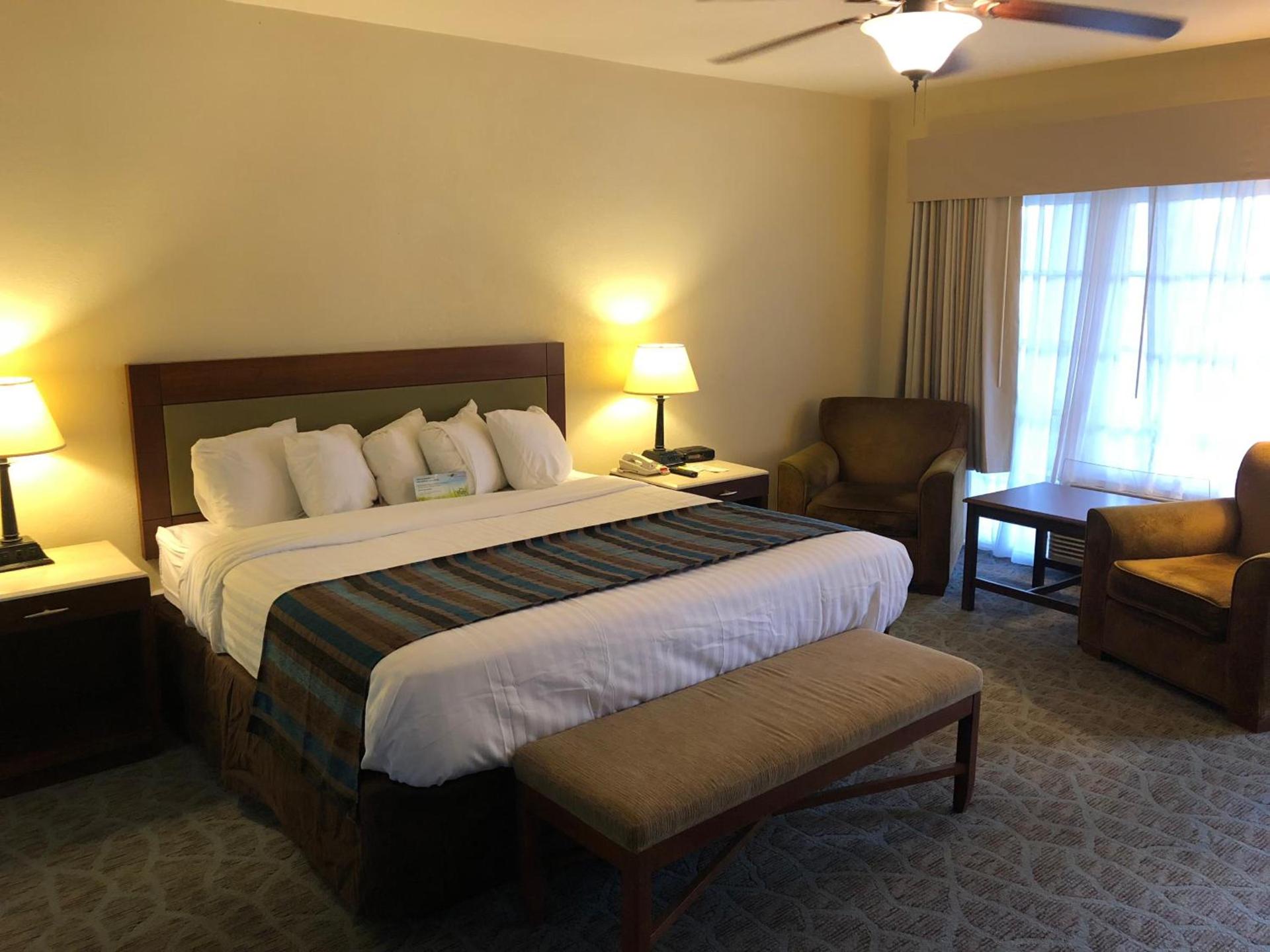 Days Inn by Wyndham Natchez photo 60