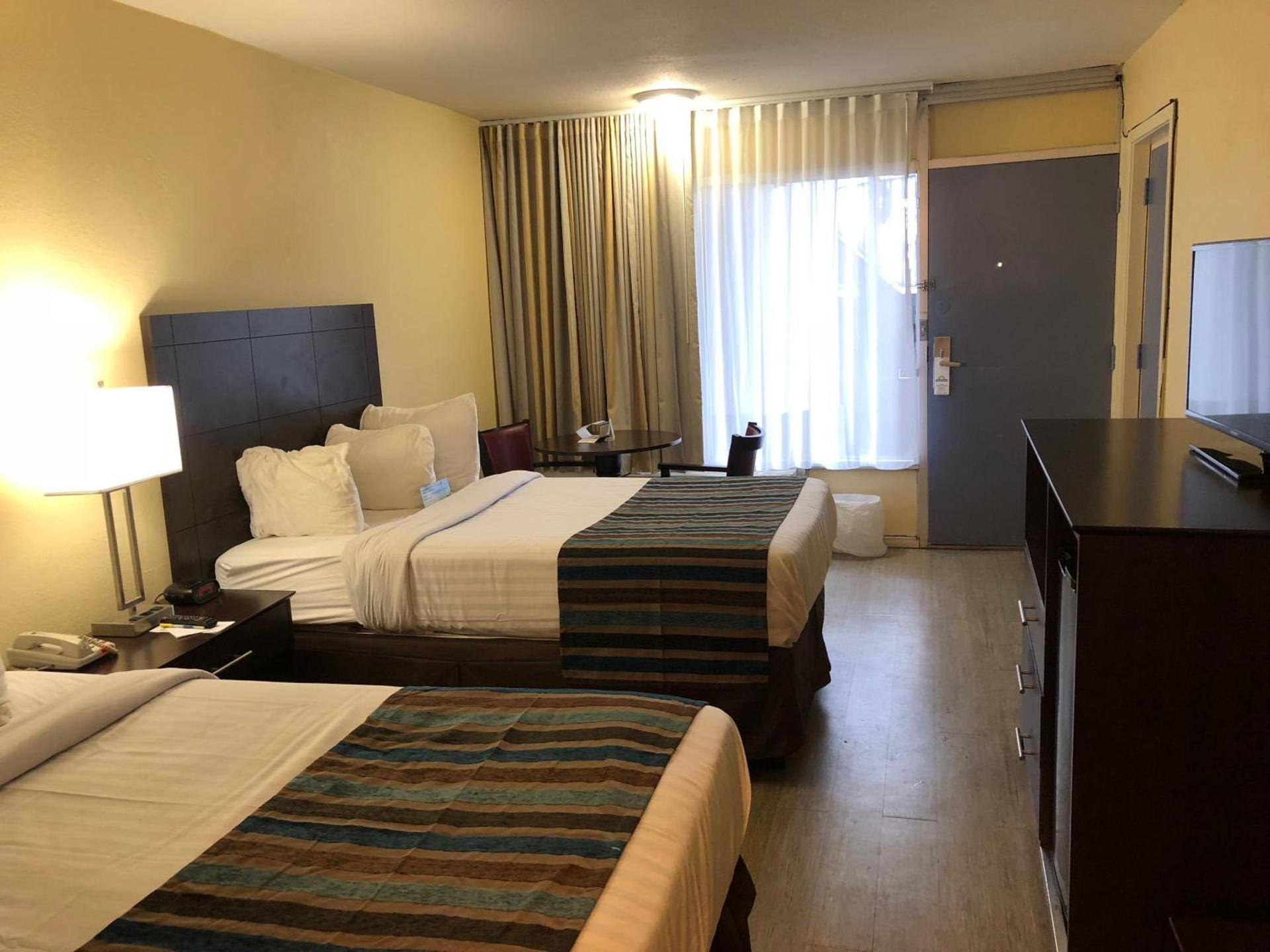 Days Inn by Wyndham Natchez photo 76
