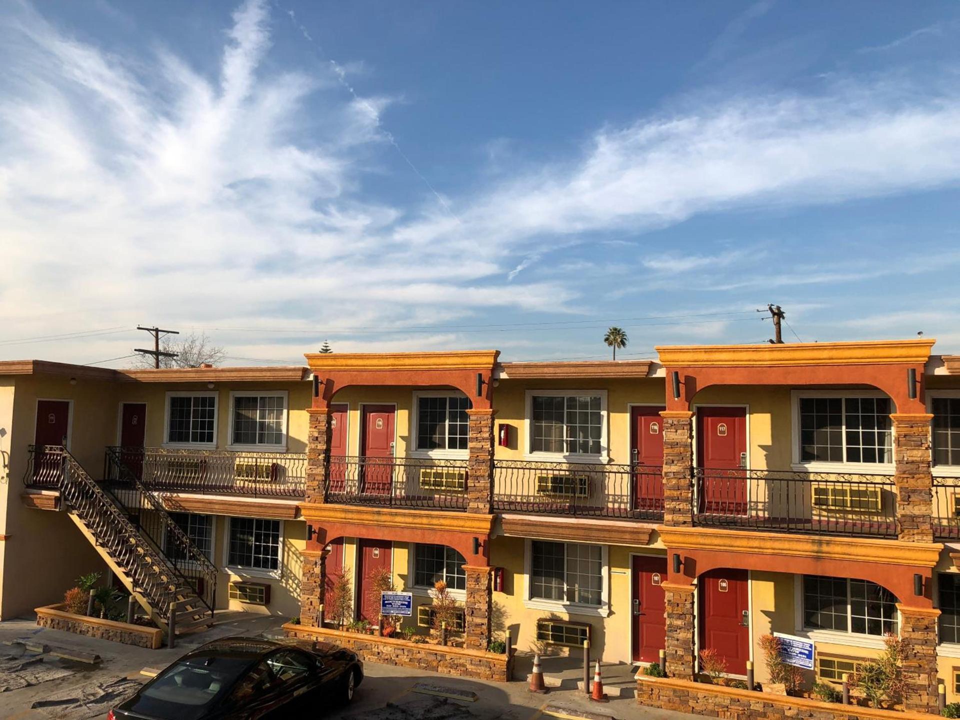 Flight Motel photo 19